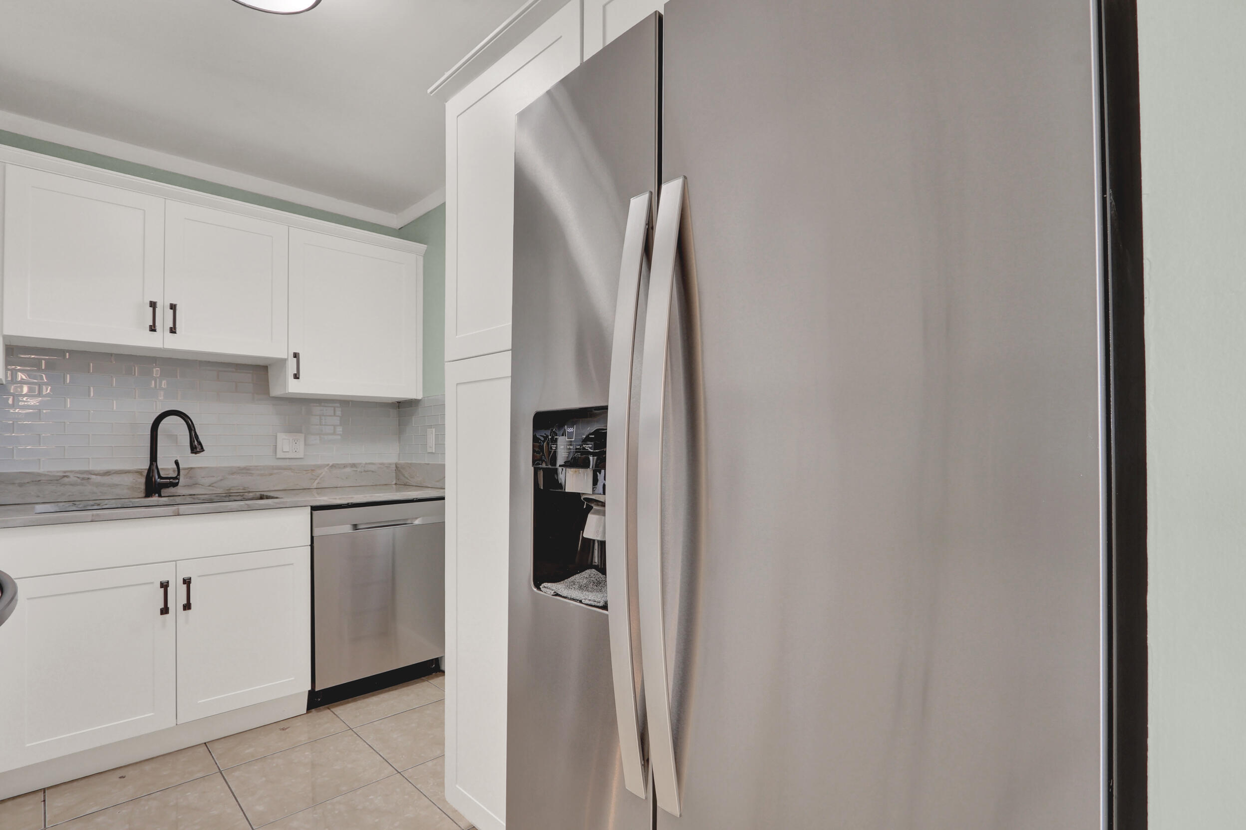 502 Davis #12, Palm Springs FL 33461