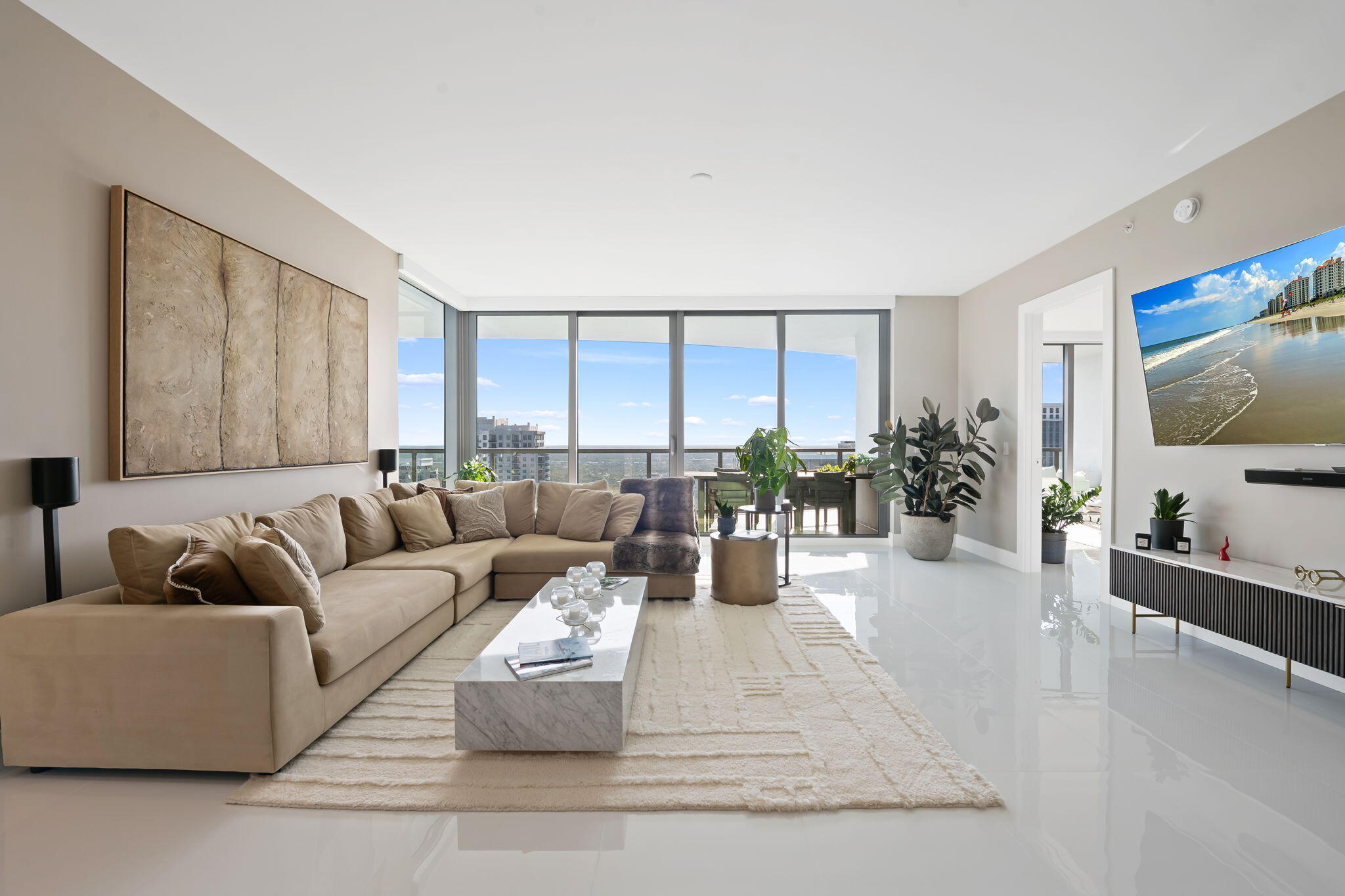 100 E Las Olas #3804, Fort Lauderdale FL 33301