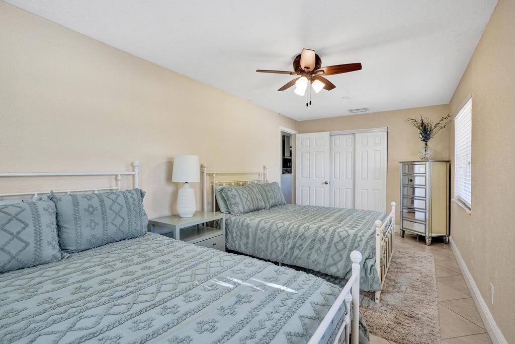 740 Buttonwood, North Palm Beach FL 33408