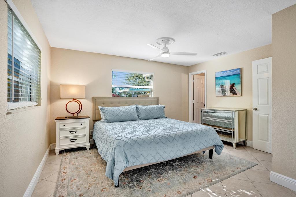 740 Buttonwood, North Palm Beach FL 33408