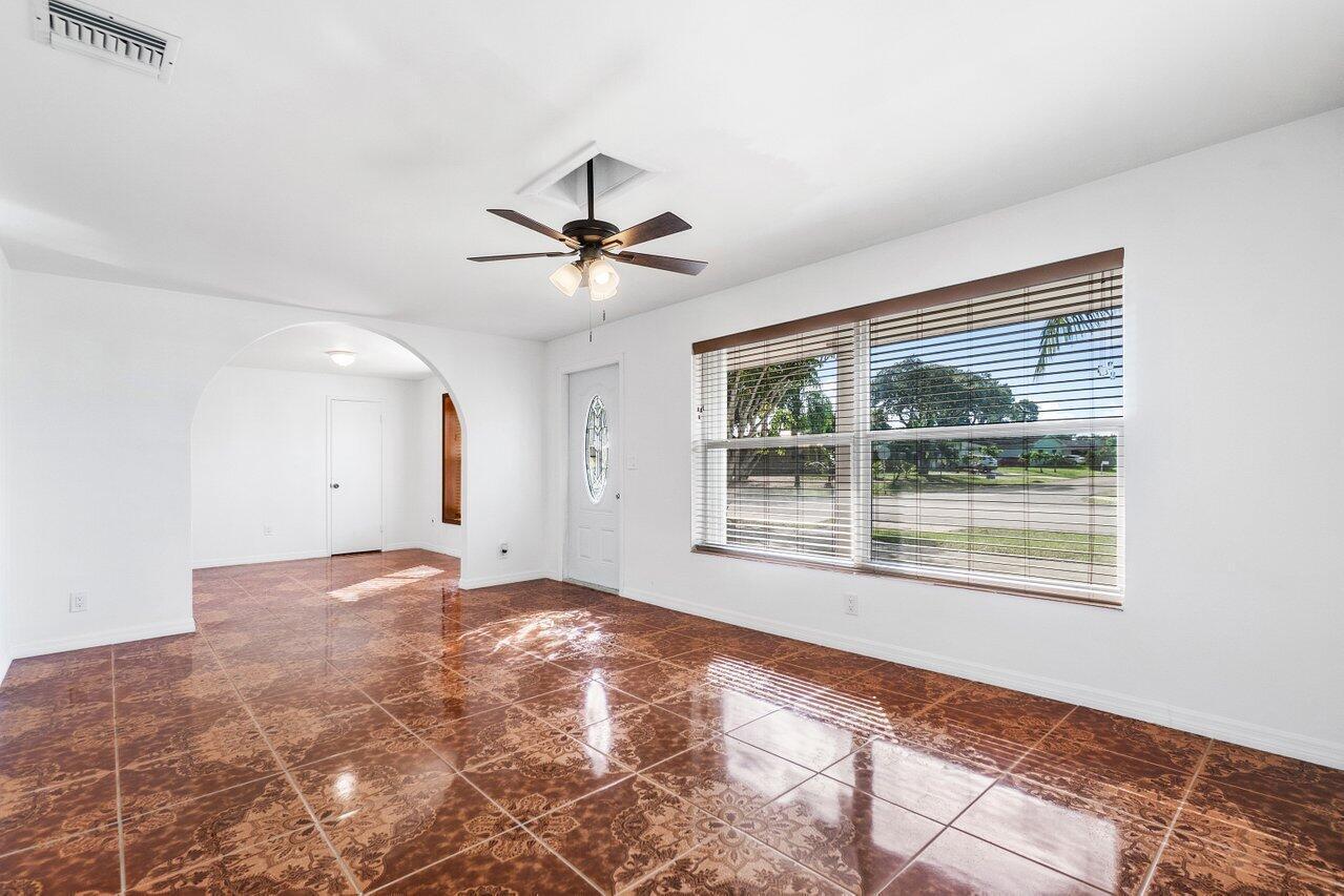 4271 Empress, Palm Beach Gardens FL 33410