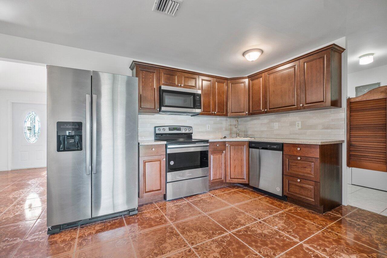 4271 Empress, Palm Beach Gardens FL 33410