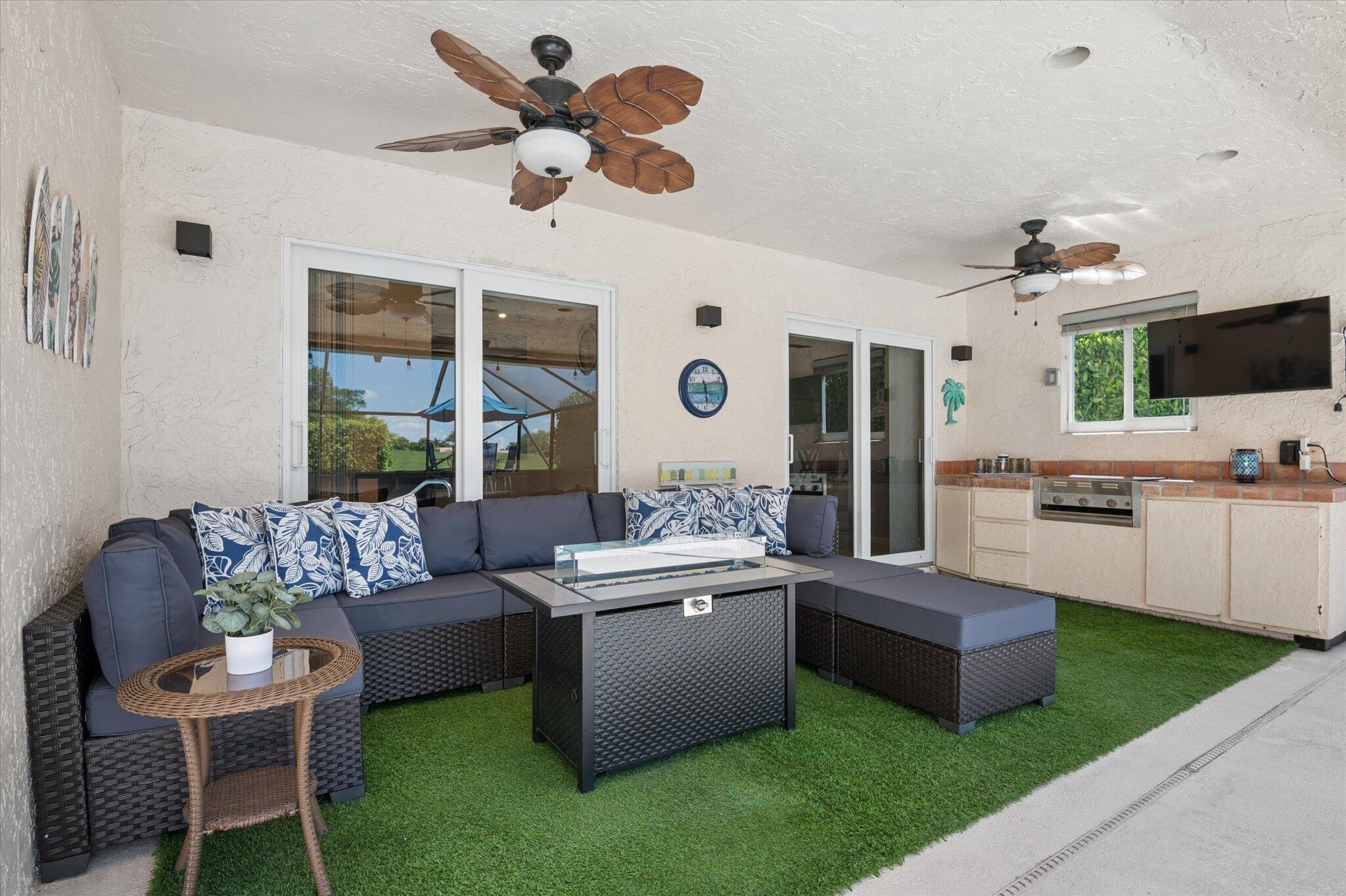 10080 Canoe Brook, Boca Raton FL 33498