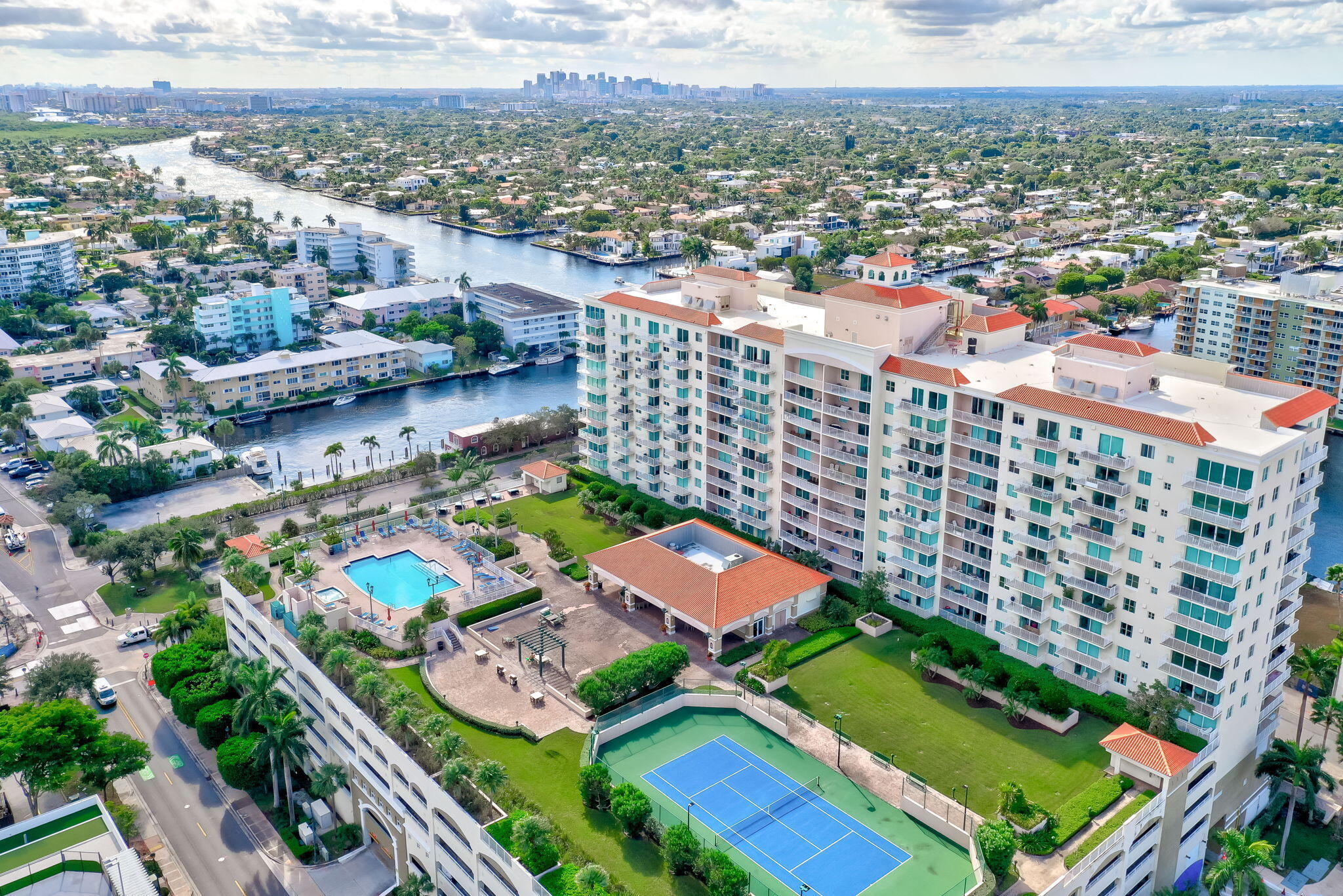 3020 NE 32nd #1017, Fort Lauderdale FL 33308