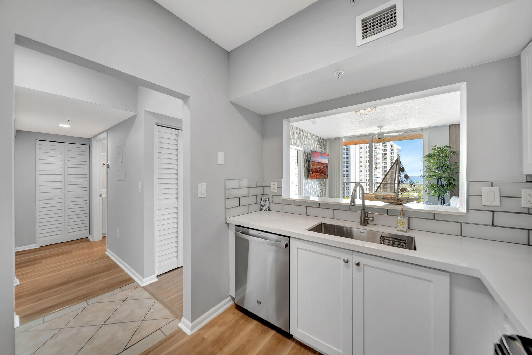 3020 NE 32nd #1017, Fort Lauderdale FL 33308