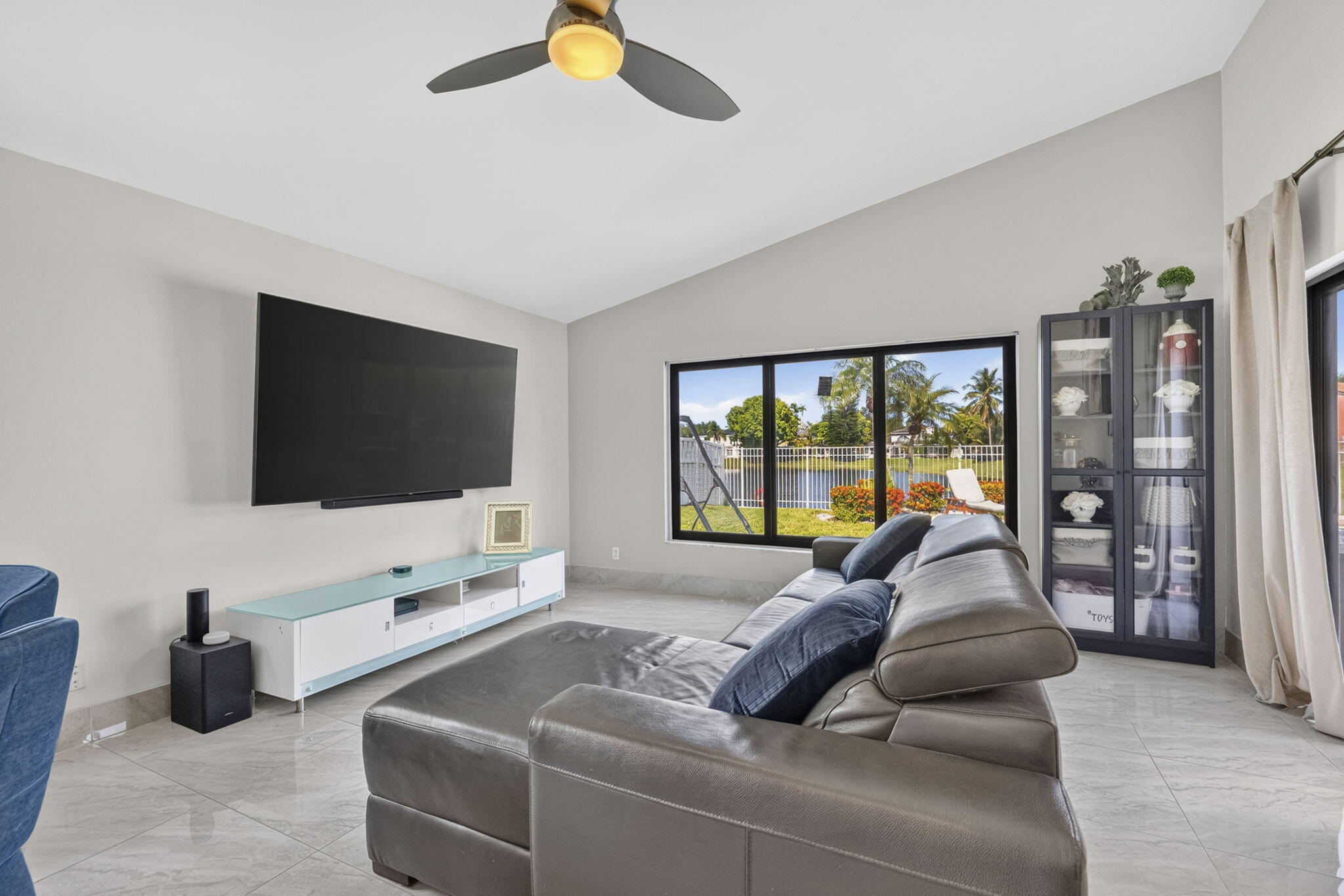 912 NW 132nd, Sunrise FL 33325