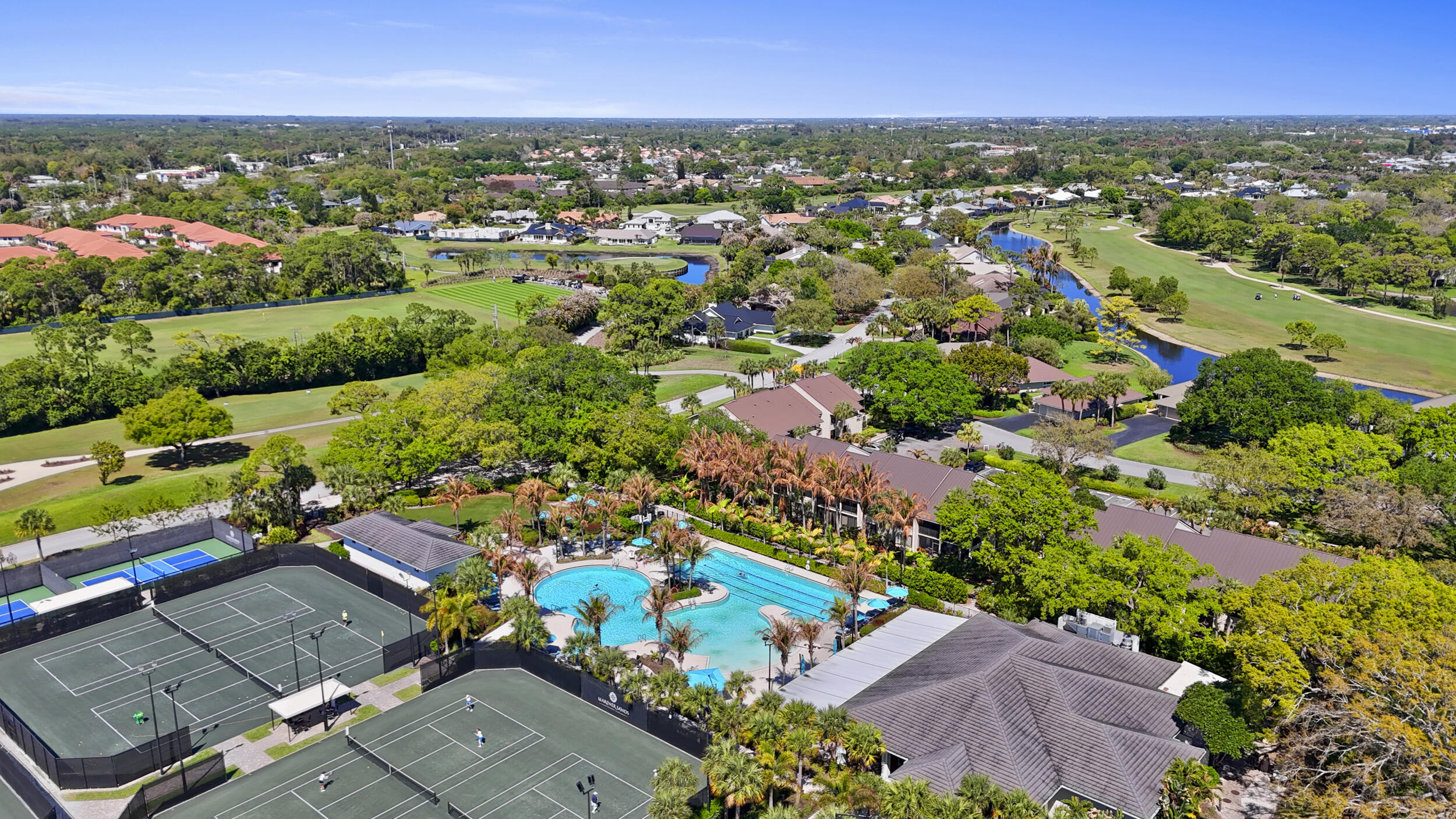 5172 SE Club #207, Stuart FL 34997