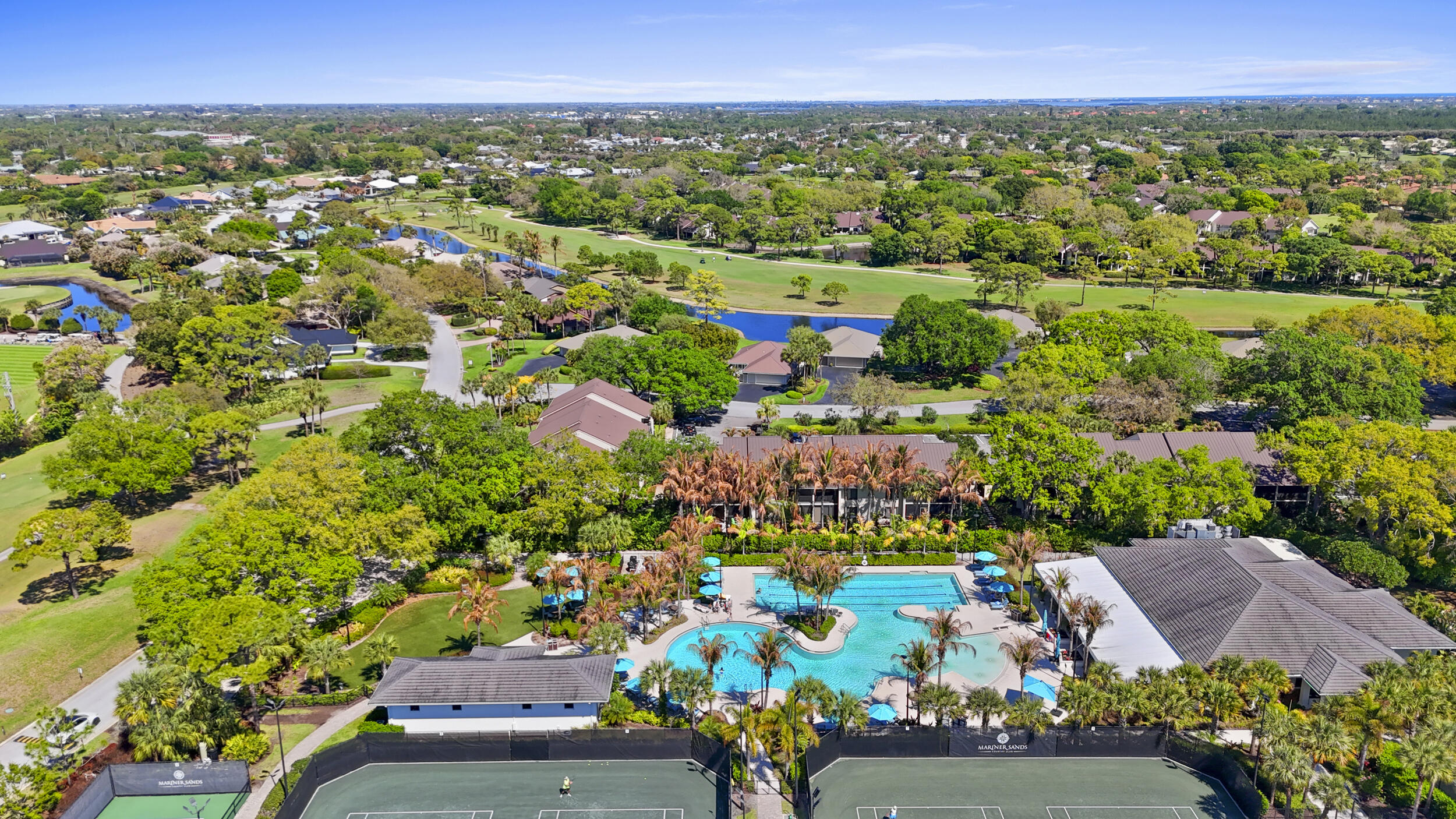 5172 SE Club #207, Stuart FL 34997