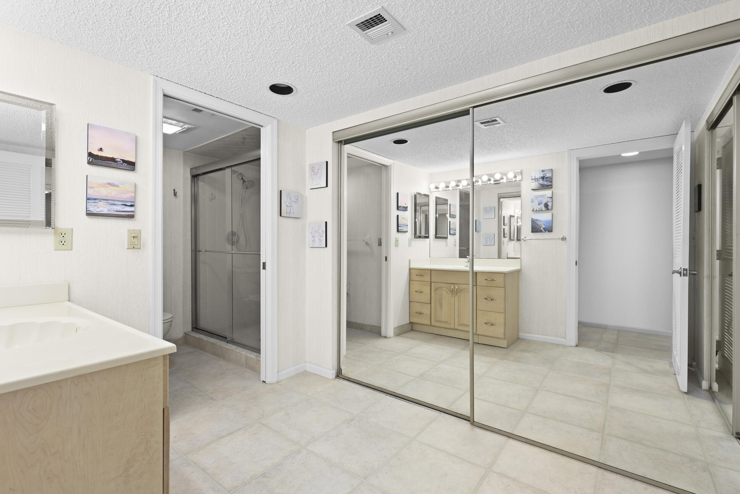 5172 SE Club #207, Stuart FL 34997