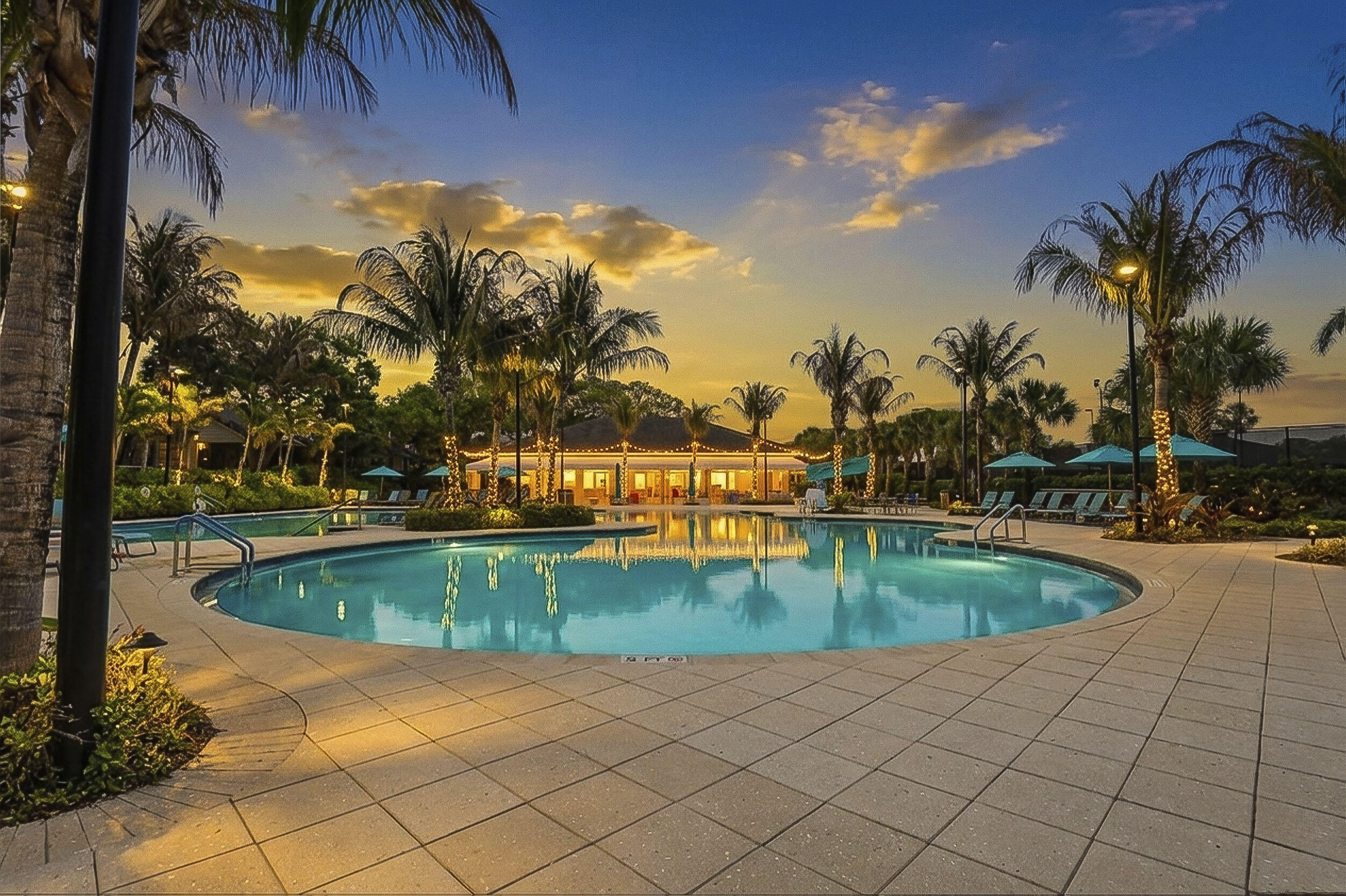 5172 SE Club #207, Stuart FL 34997