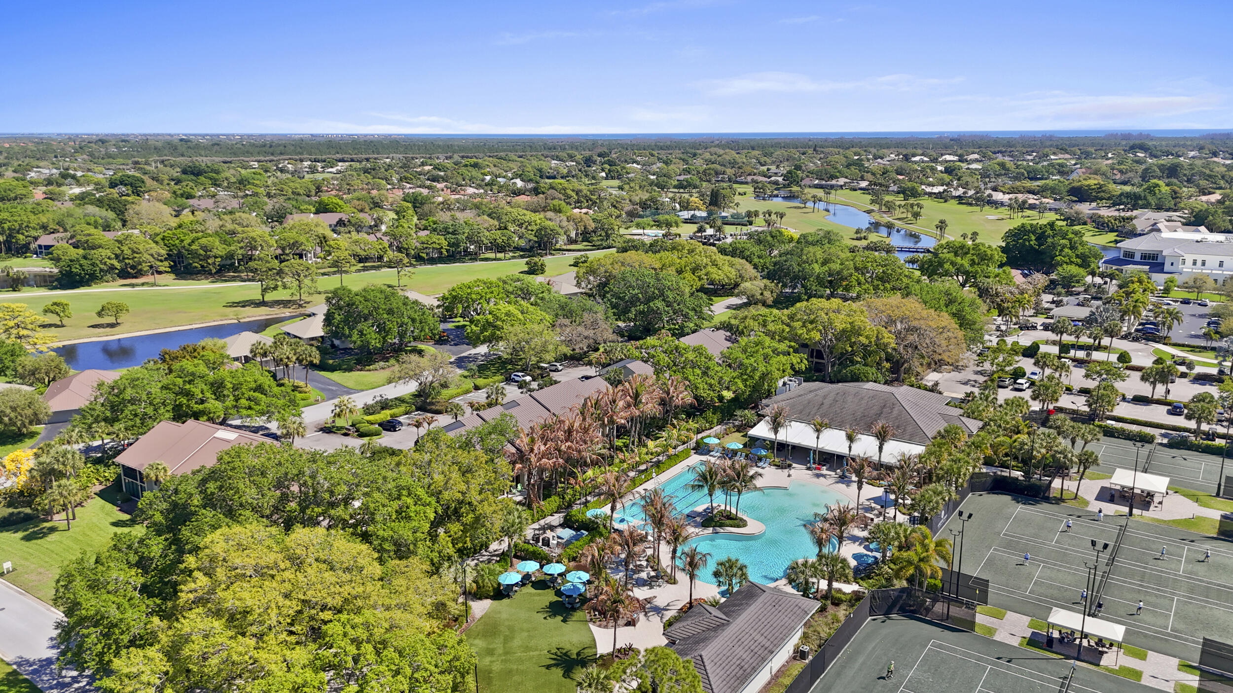 5172 SE Club #207, Stuart FL 34997