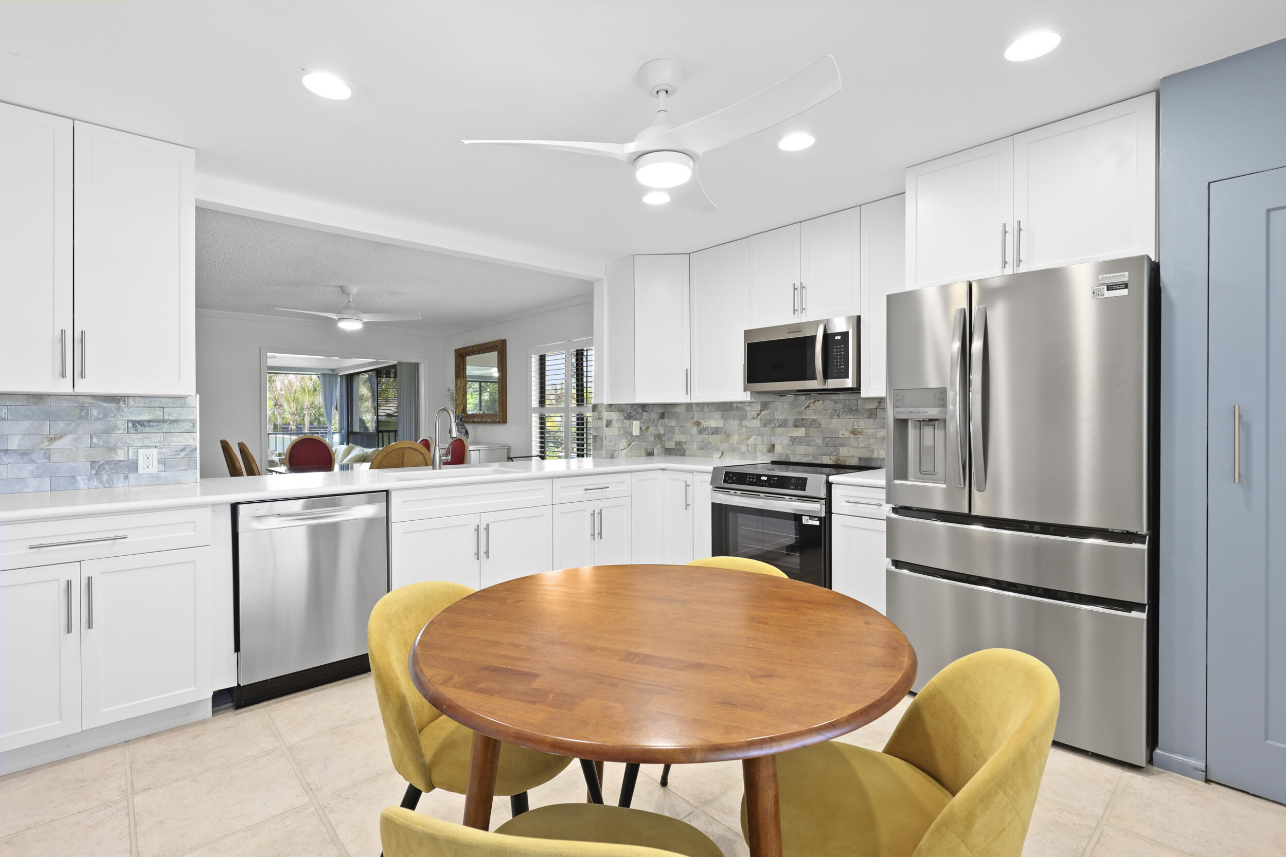 5172 SE Club #207, Stuart FL 34997