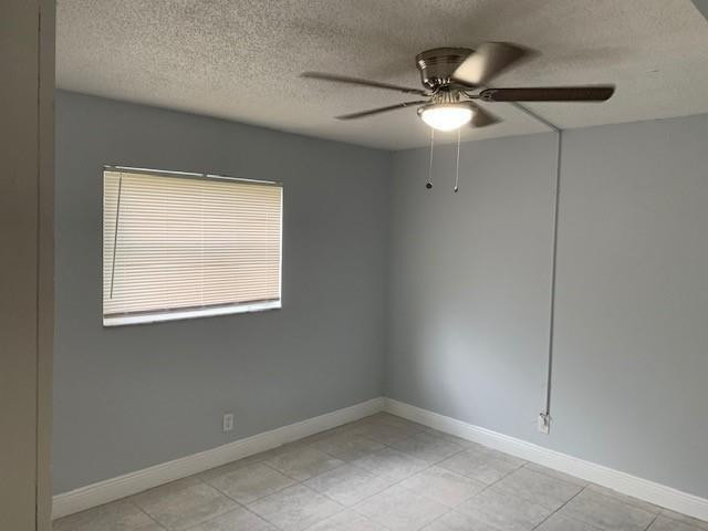 1001 SW 74th #101a, North Lauderdale FL 33068