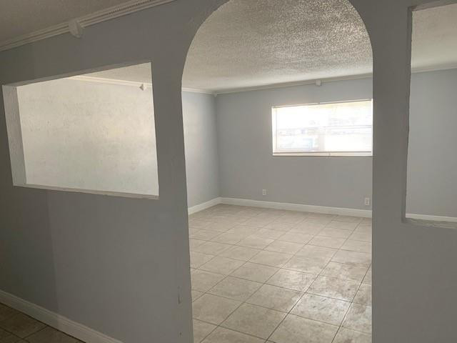1001 SW 74th #101a, North Lauderdale FL 33068