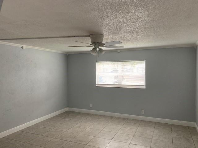 1001 SW 74th #101a, North Lauderdale FL 33068