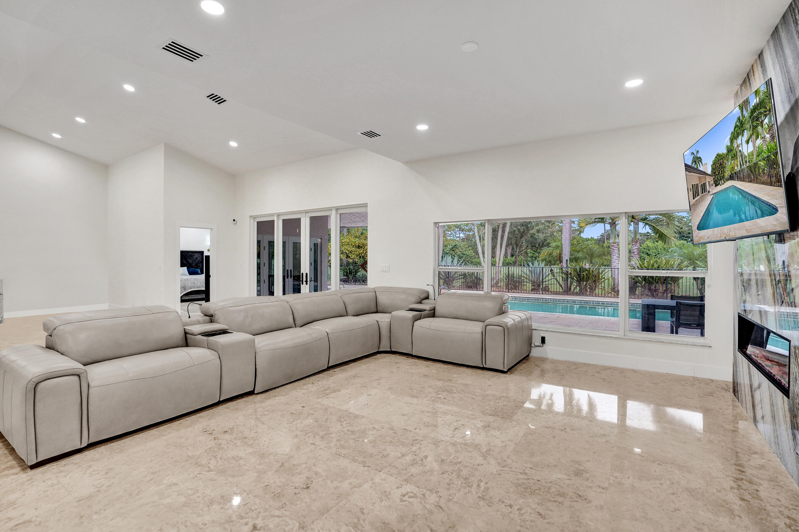 10630 Boca Woods, Boca Raton FL 33428