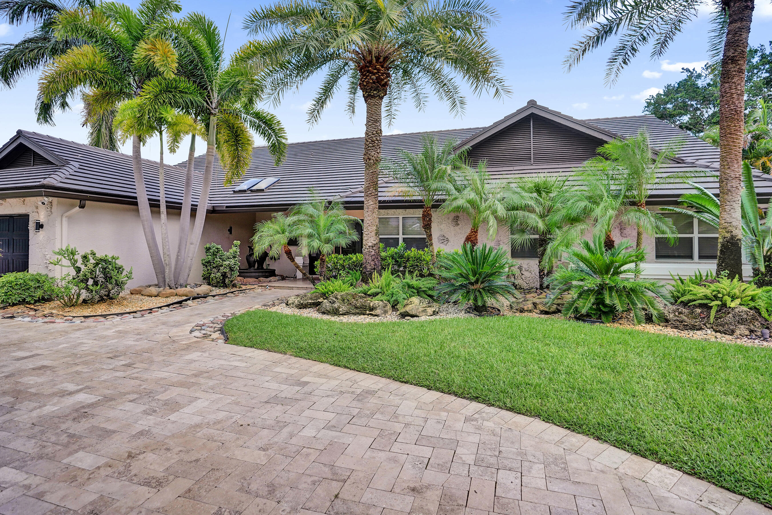 10630 Boca Woods, Boca Raton FL 33428