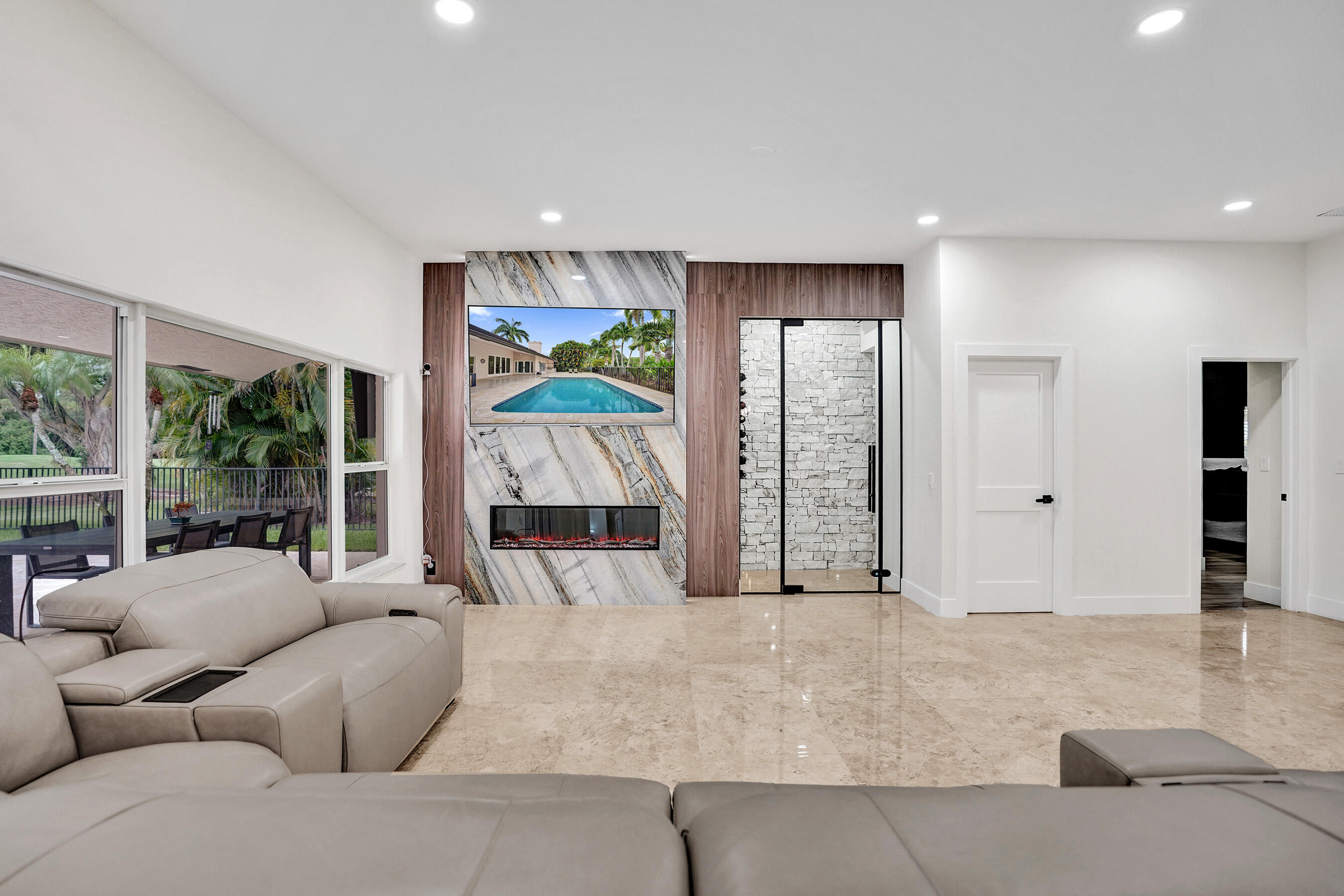 10630 Boca Woods, Boca Raton FL 33428
