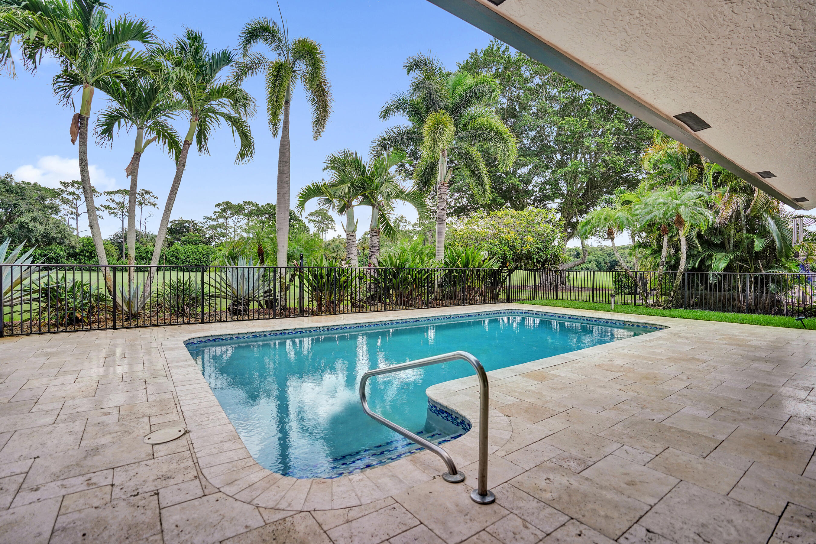 10630 Boca Woods, Boca Raton FL 33428