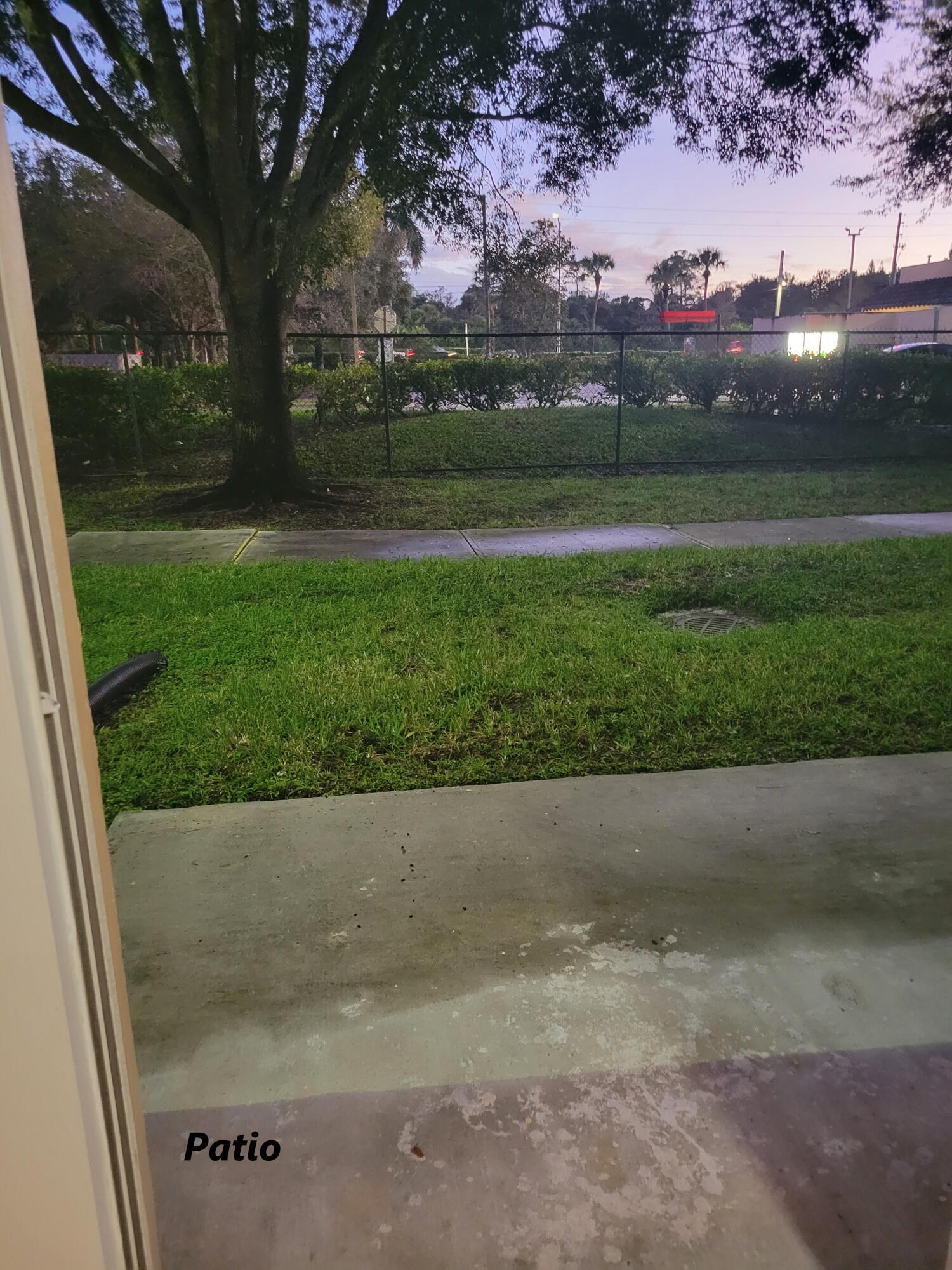 1400 Crestwood #1402, Royal Palm Beach FL 33411