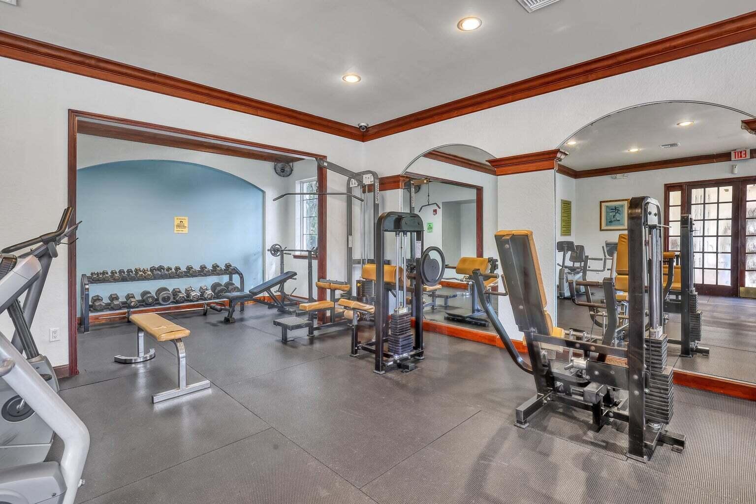 1400 Crestwood #1402, Royal Palm Beach FL 33411
