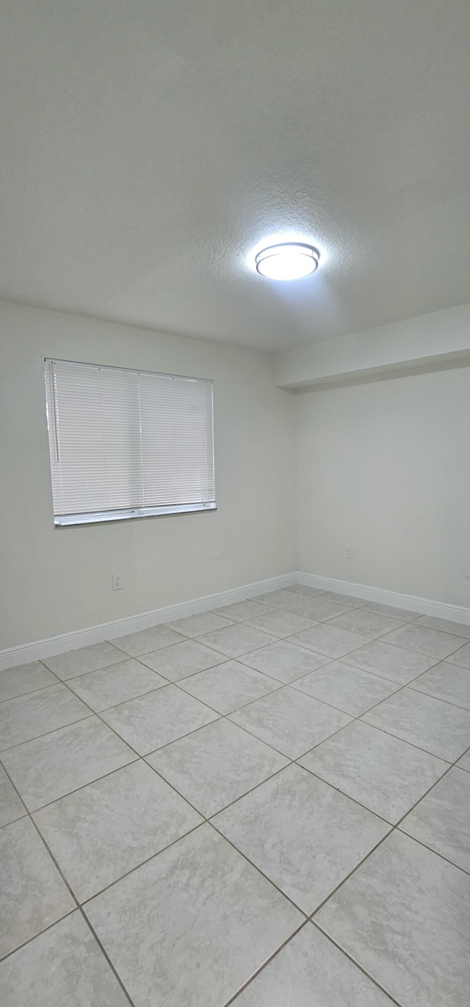 3810 N Jog #102, West Palm Beach FL 33411