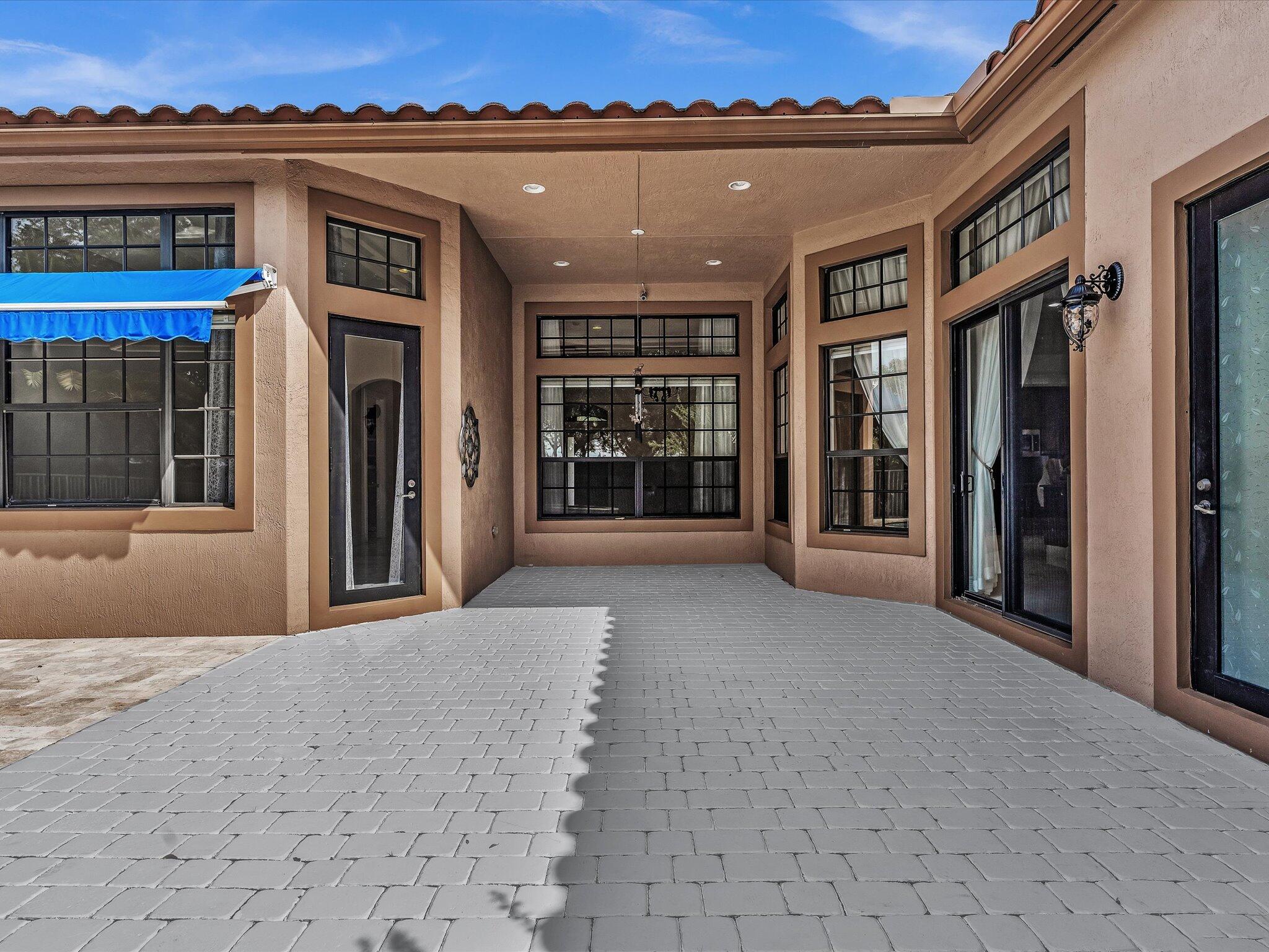 3445 NW 87th, Hollywood FL 33024
