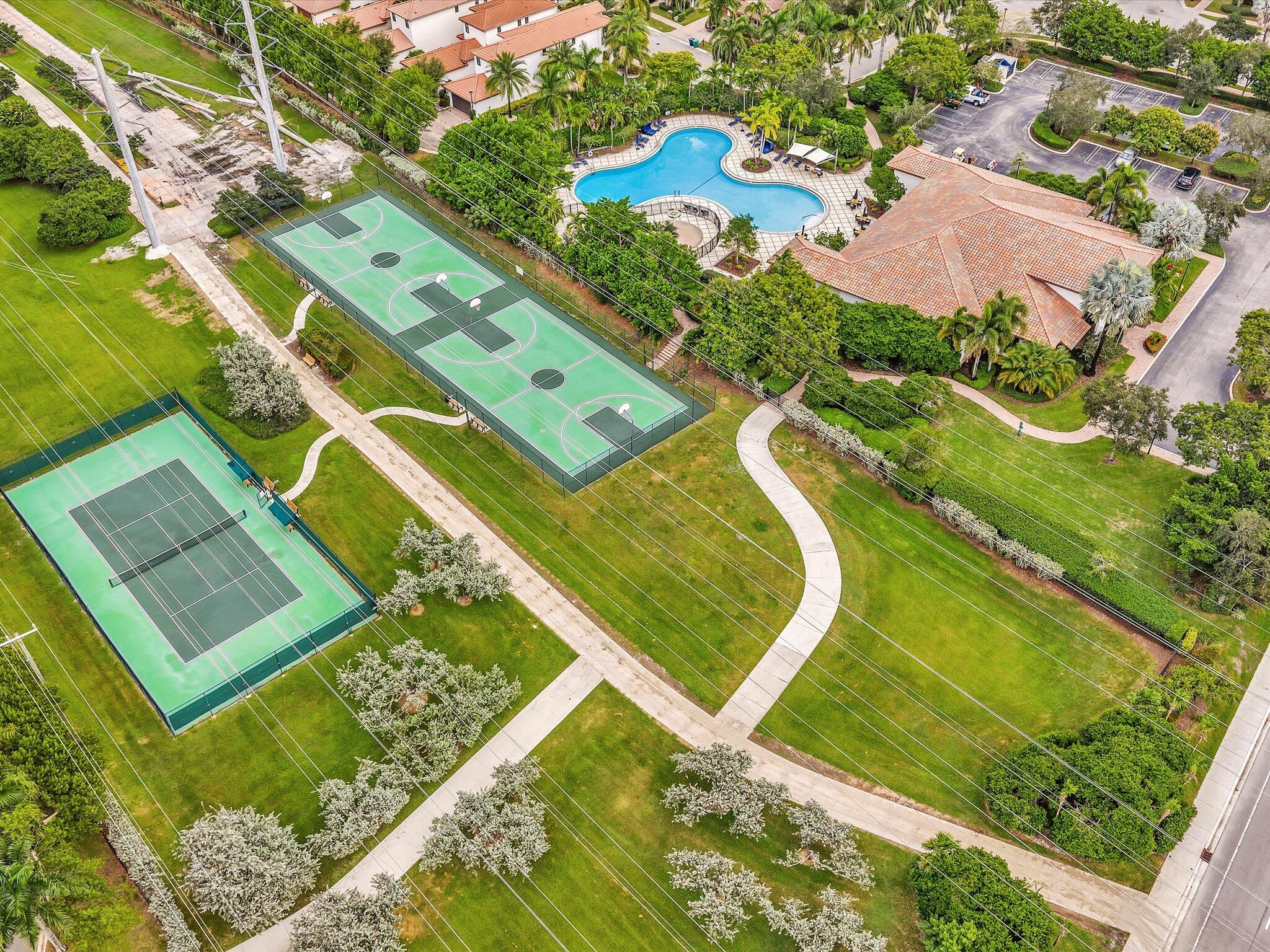3445 NW 87th, Hollywood FL 33024