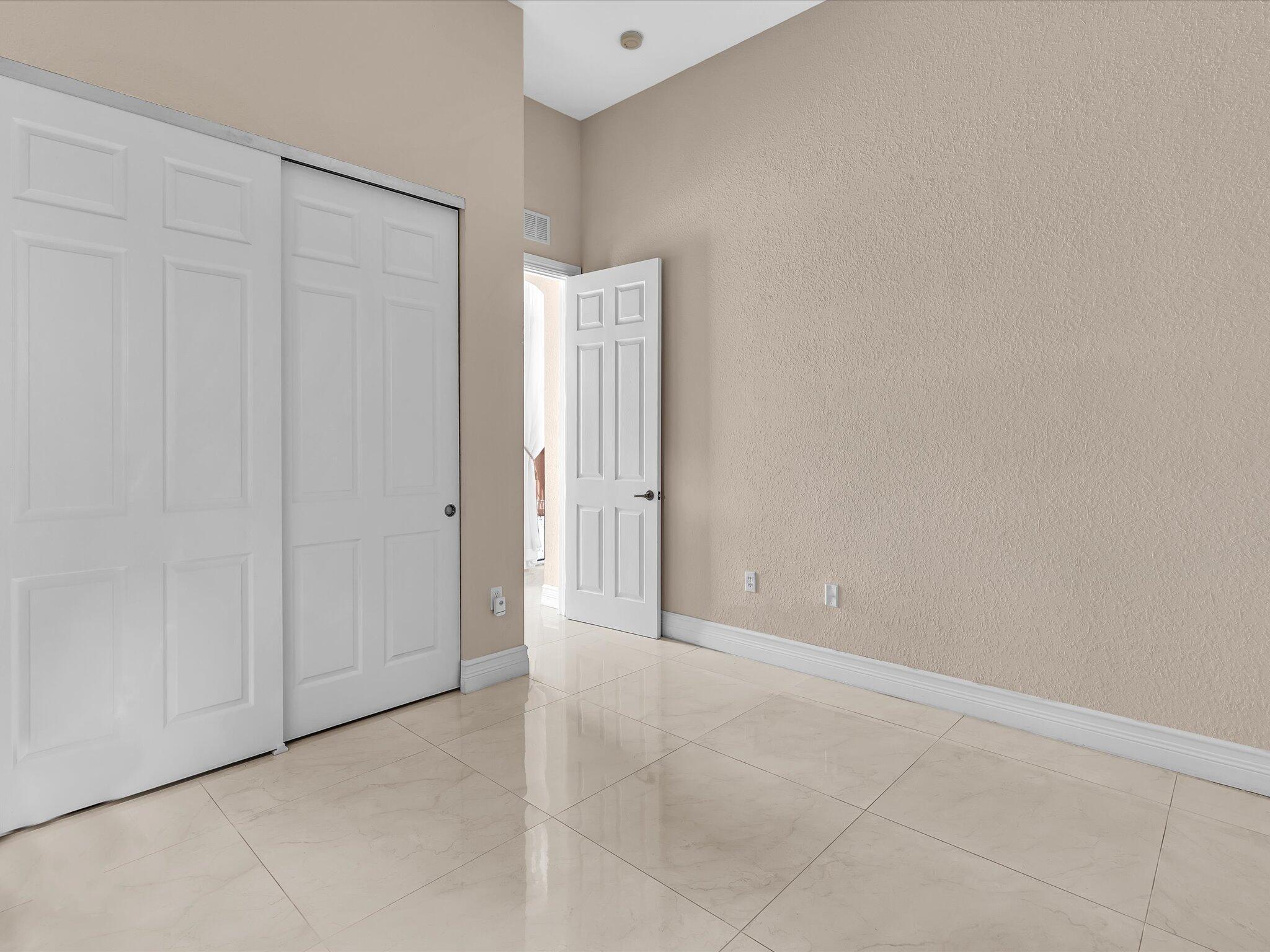 3445 NW 87th, Hollywood FL 33024