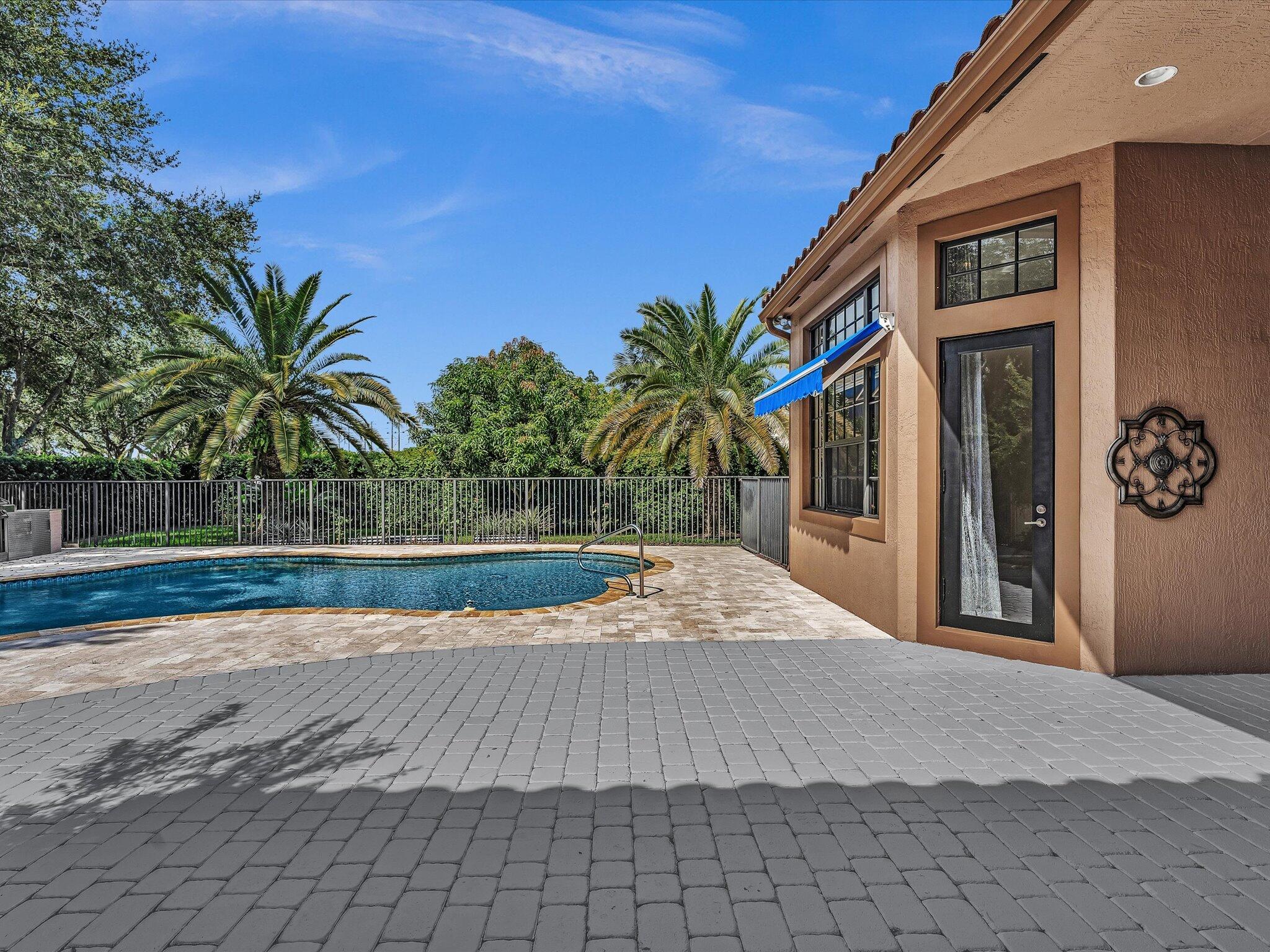 3445 NW 87th, Hollywood FL 33024