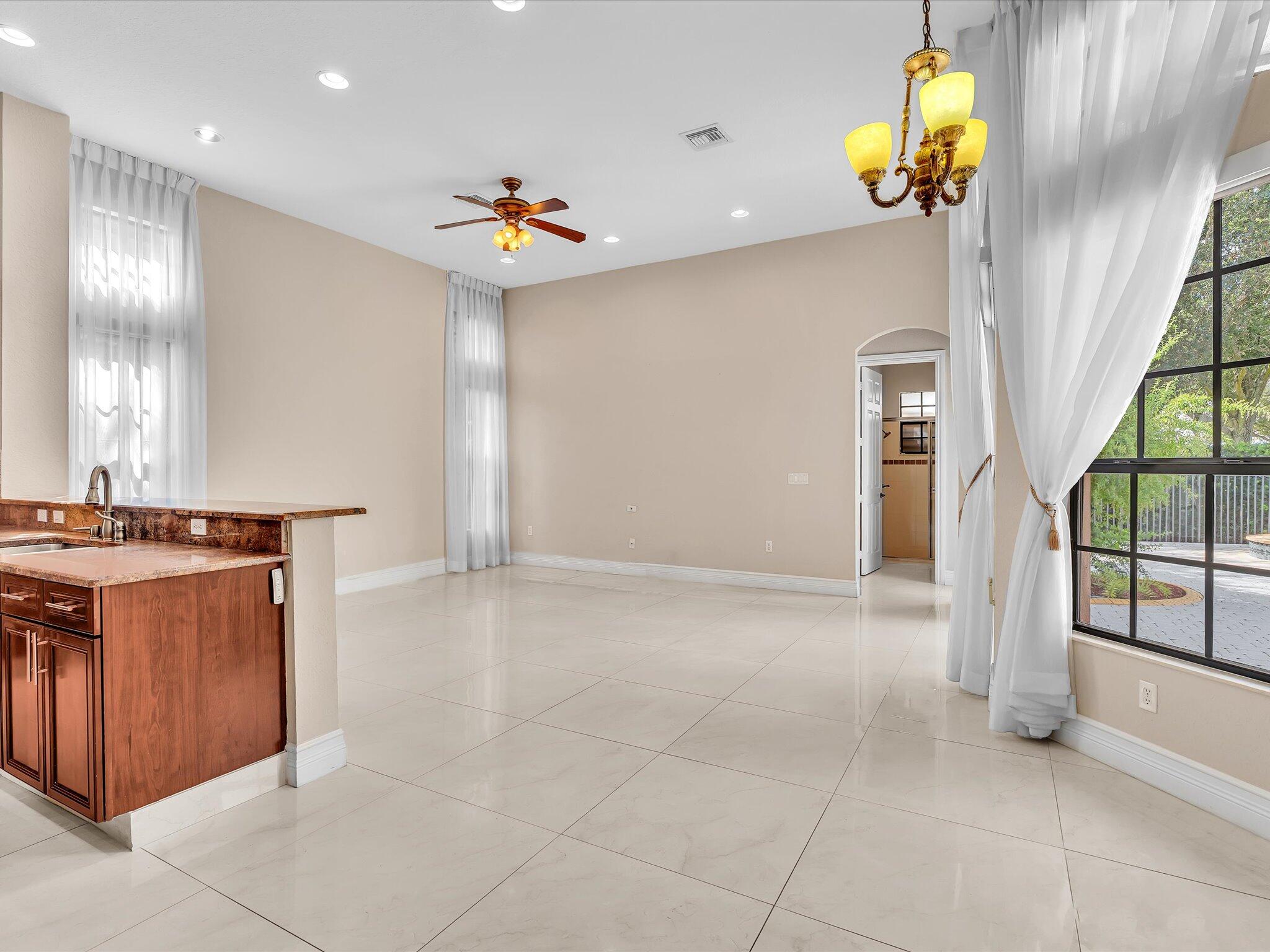 3445 NW 87th, Hollywood FL 33024