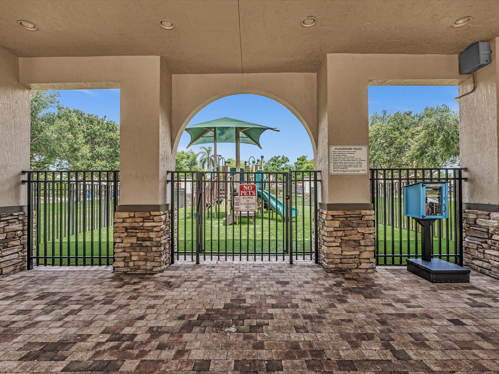 3445 NW 87th, Hollywood FL 33024