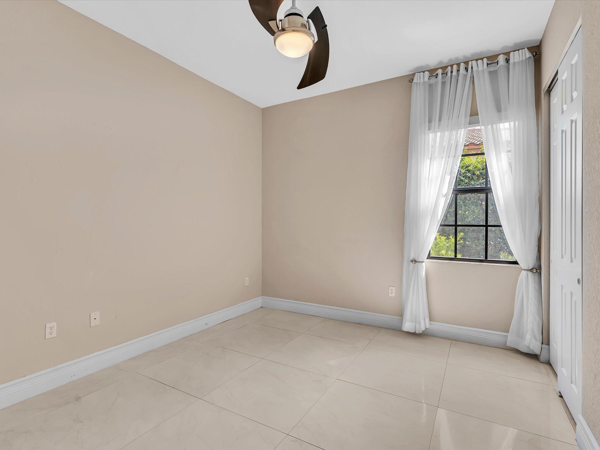 3445 NW 87th, Hollywood FL 33024