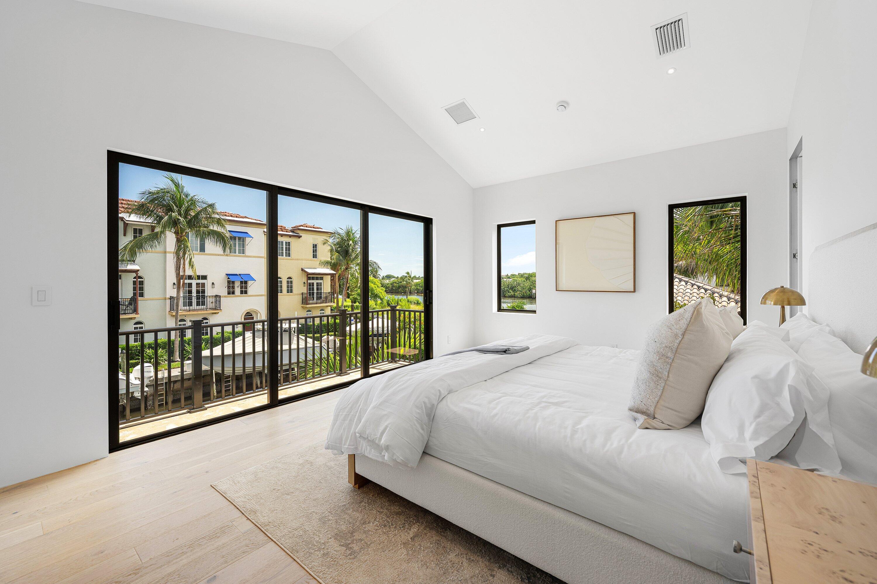 819 Bamboo Lane, Delray Beach FL 33483