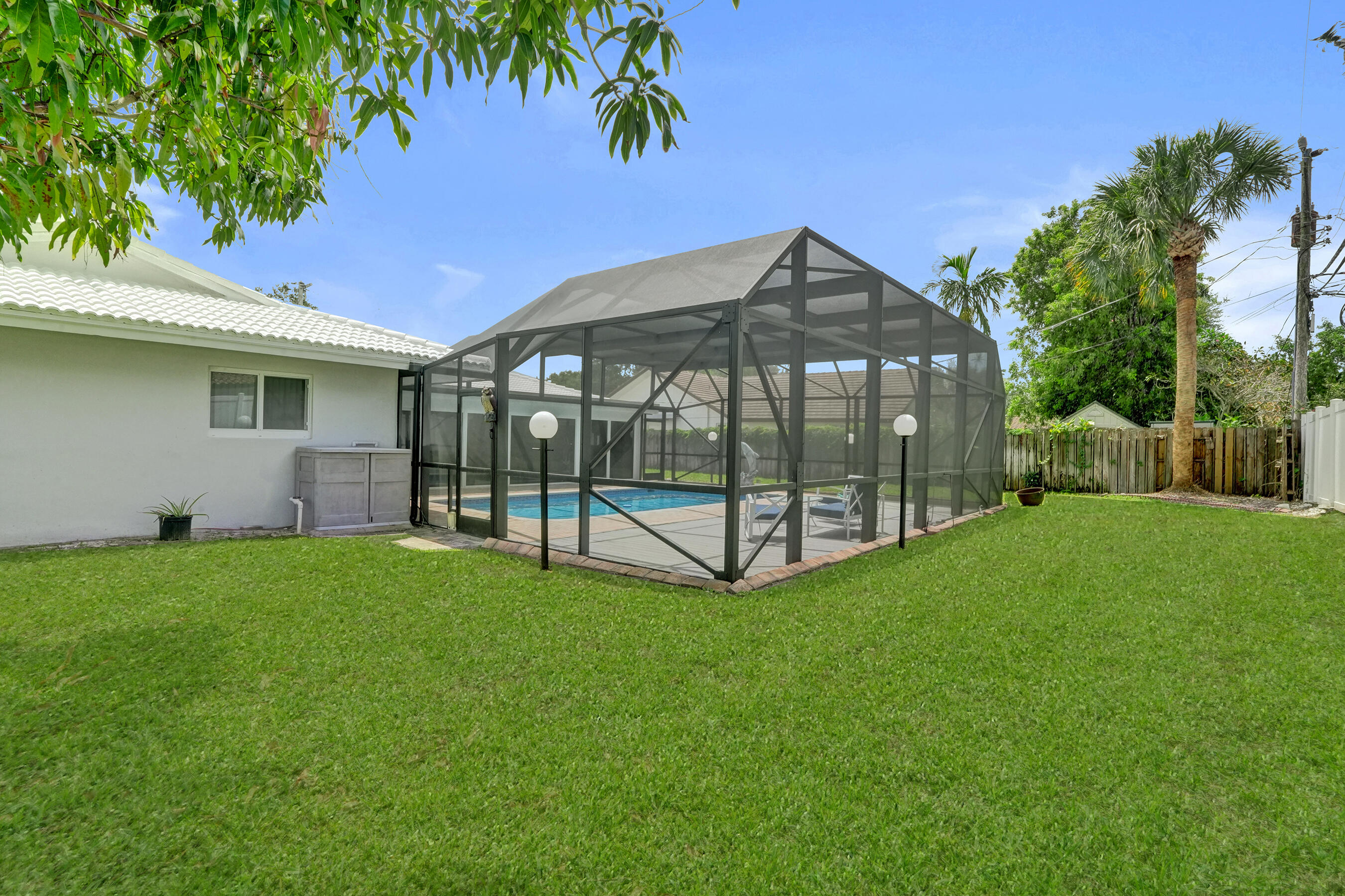 4755 NE 23rd, Fort Lauderdale FL 33308