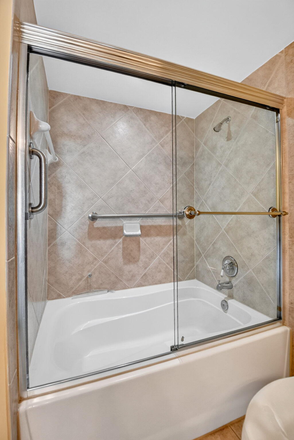 625 Casa Loma #1002, Boynton Beach FL 33435