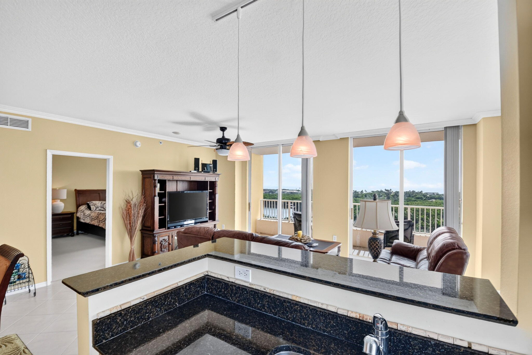 625 Casa Loma #1002, Boynton Beach FL 33435