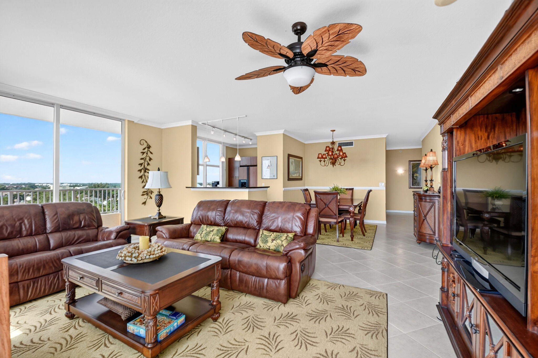 625 Casa Loma #1002, Boynton Beach FL 33435