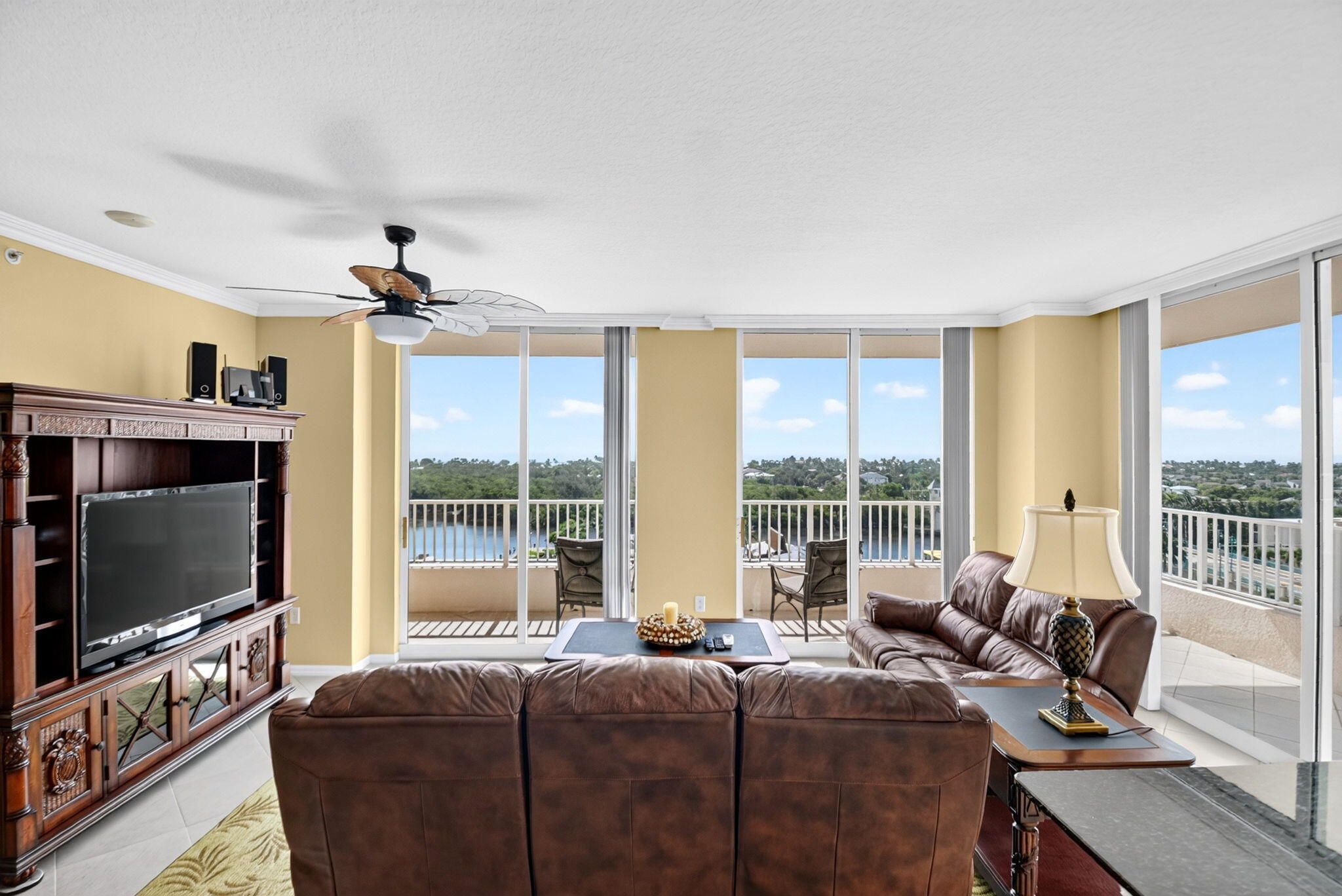625 Casa Loma #1002, Boynton Beach FL 33435