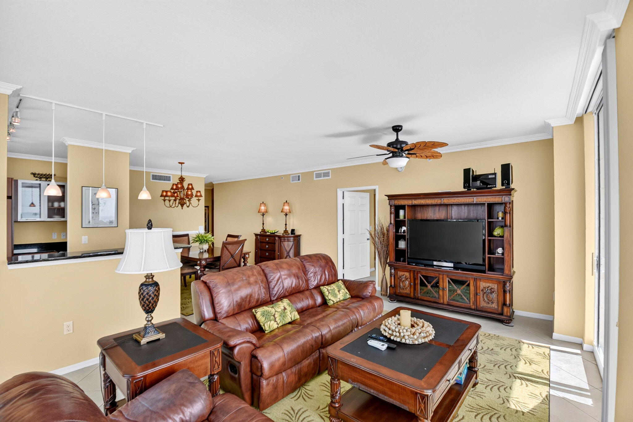 625 Casa Loma #1002, Boynton Beach FL 33435