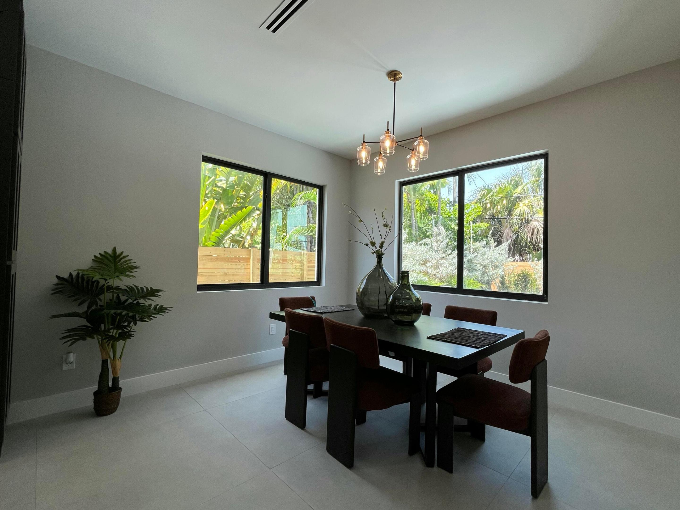 1533 NE 16th, Fort Lauderdale FL 33304