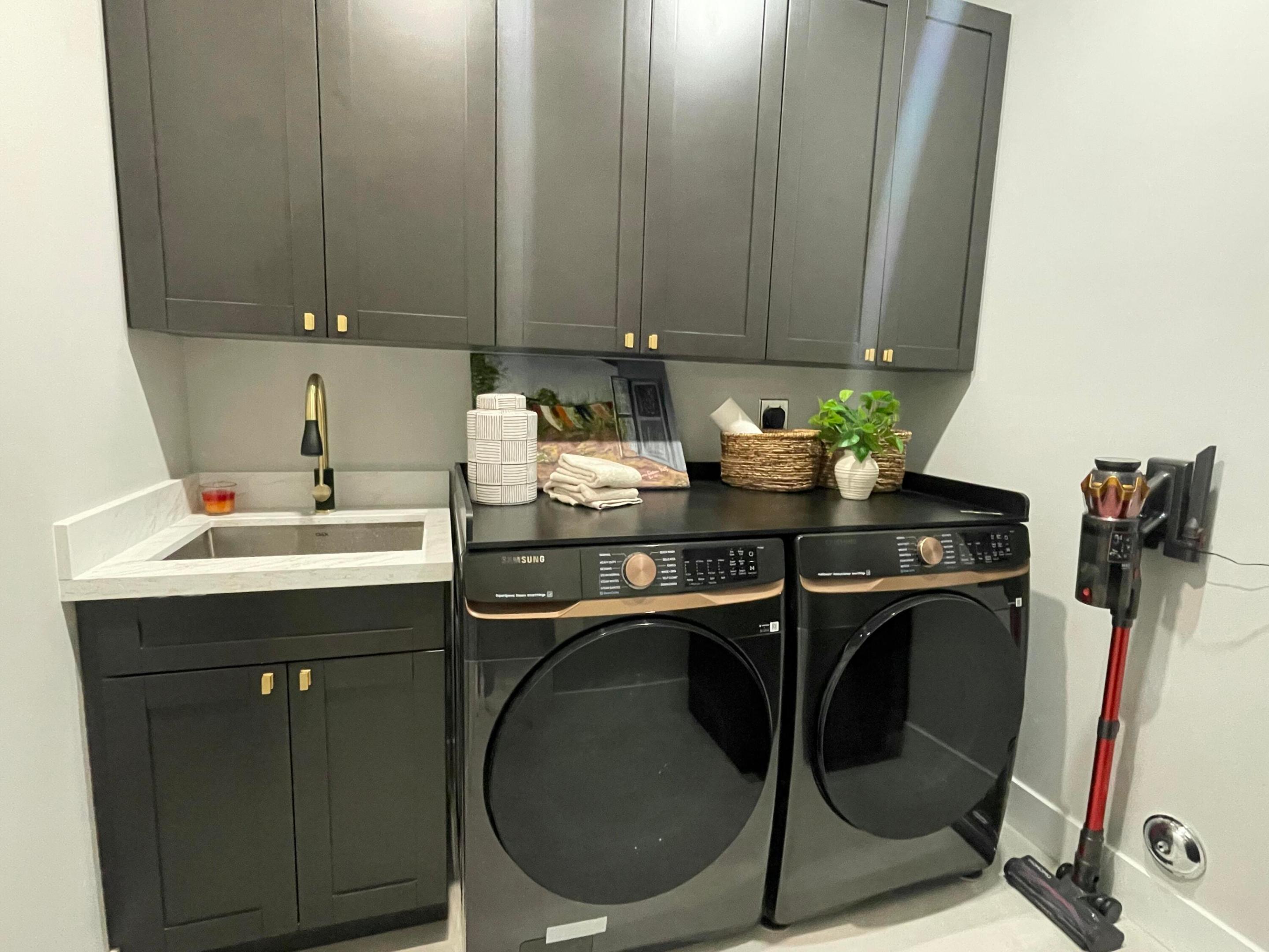 1533 NE 16th, Fort Lauderdale FL 33304
