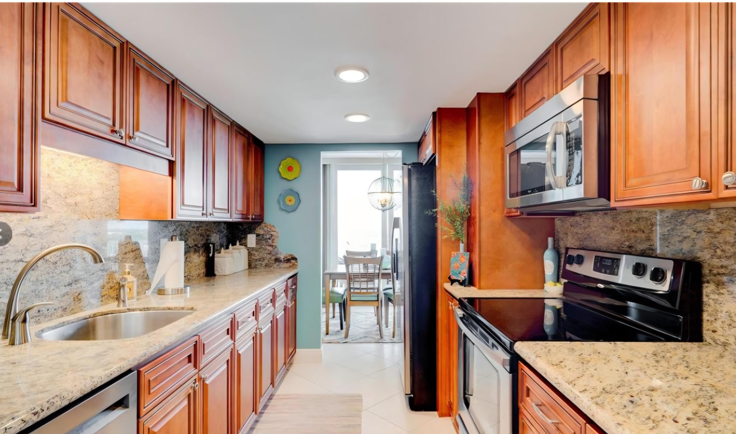 2881 NE 33rd #9a, Fort Lauderdale FL 33306