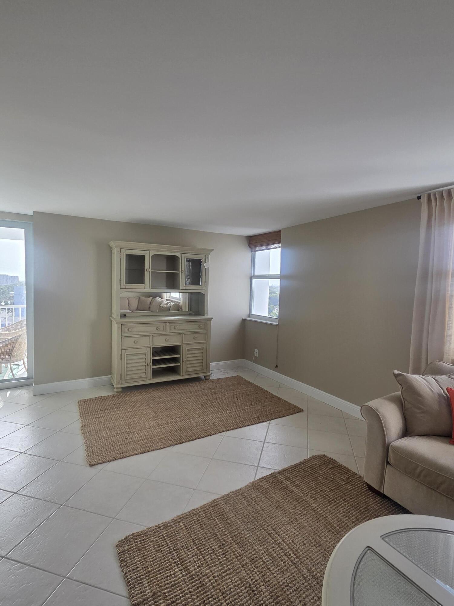 2881 NE 33rd #9a, Fort Lauderdale FL 33306
