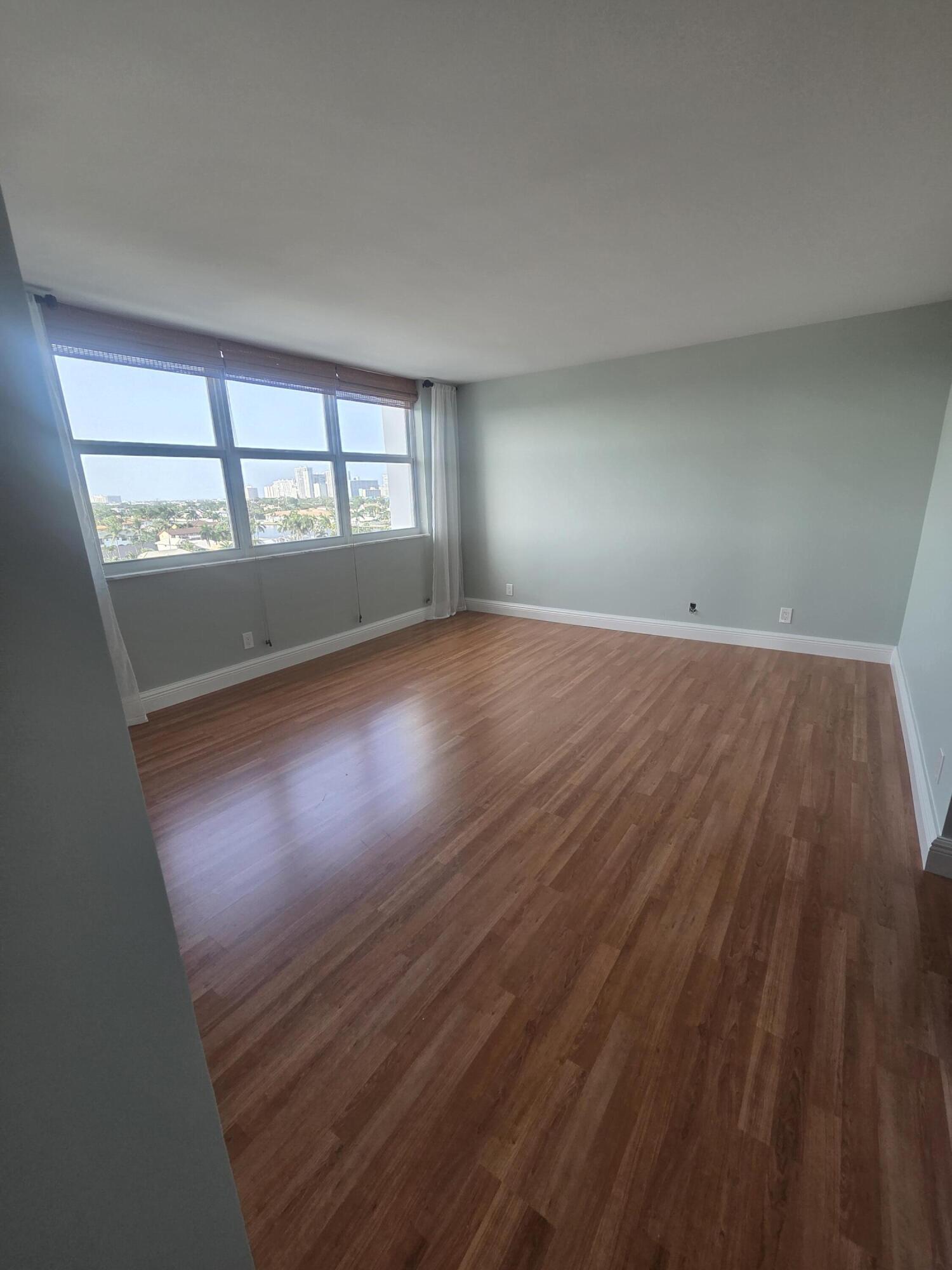 2881 NE 33rd #9a, Fort Lauderdale FL 33306