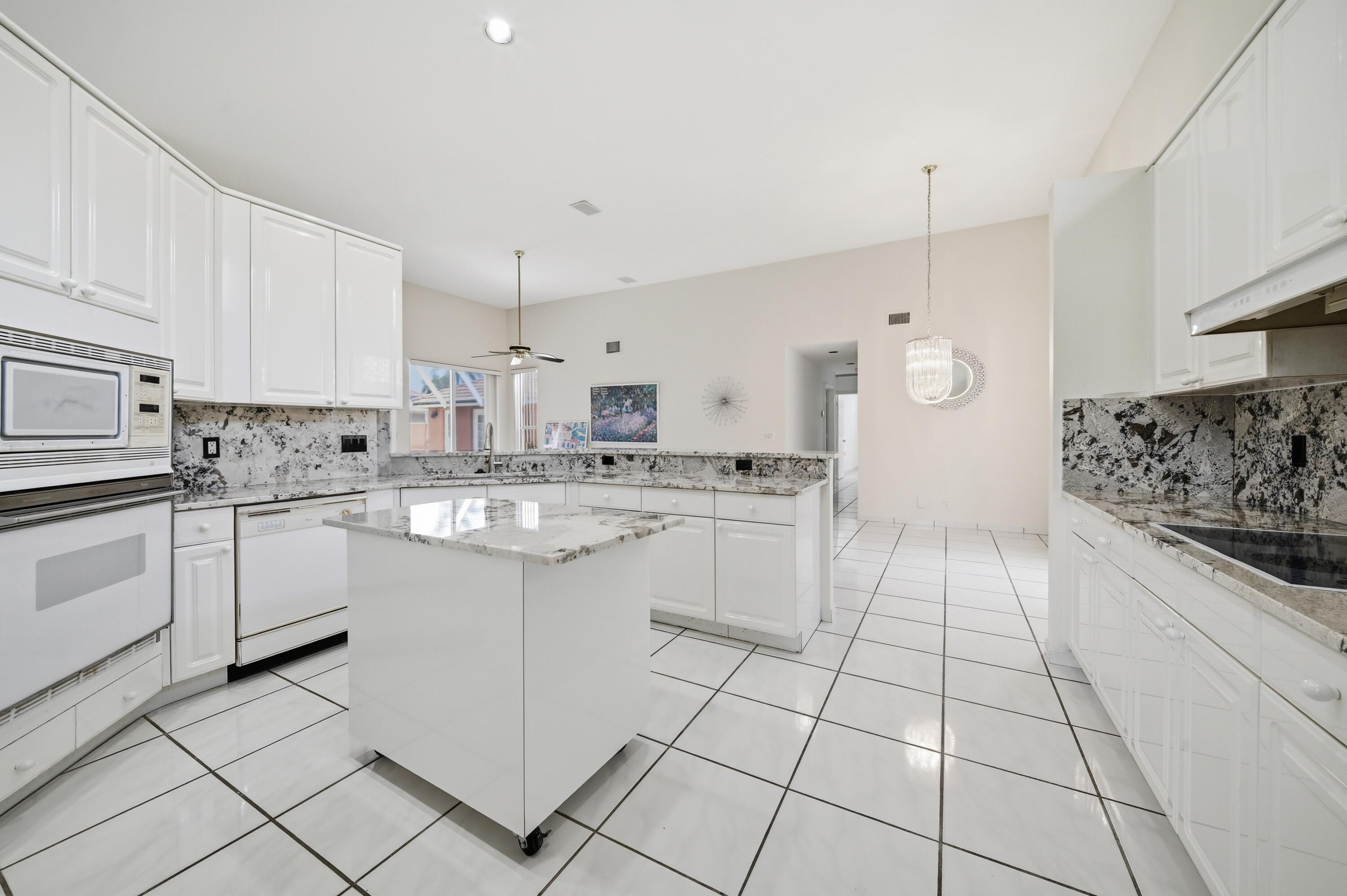 10769 Maple Chase, Boca Raton FL 33498
