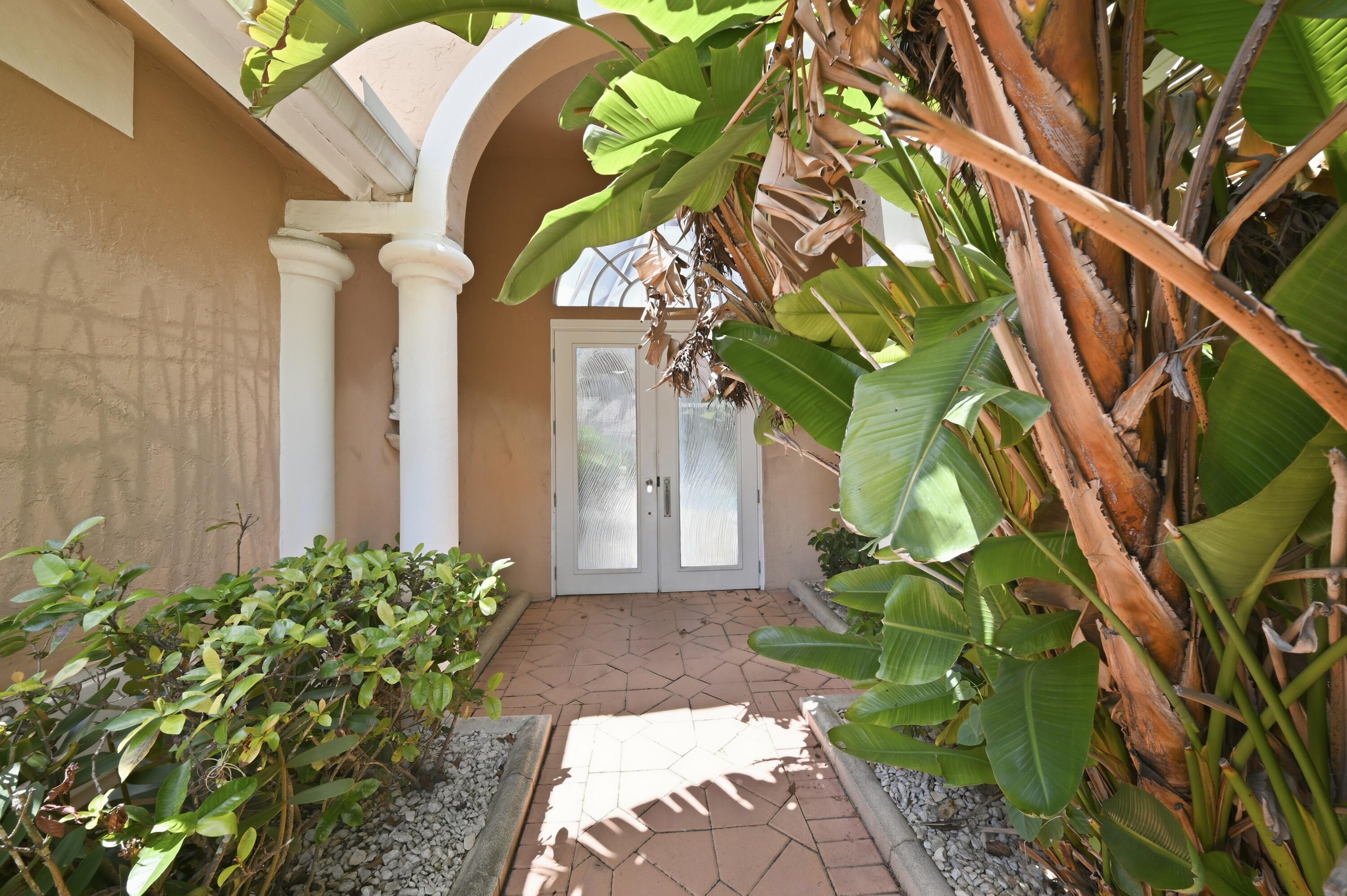 10769 Maple Chase, Boca Raton FL 33498