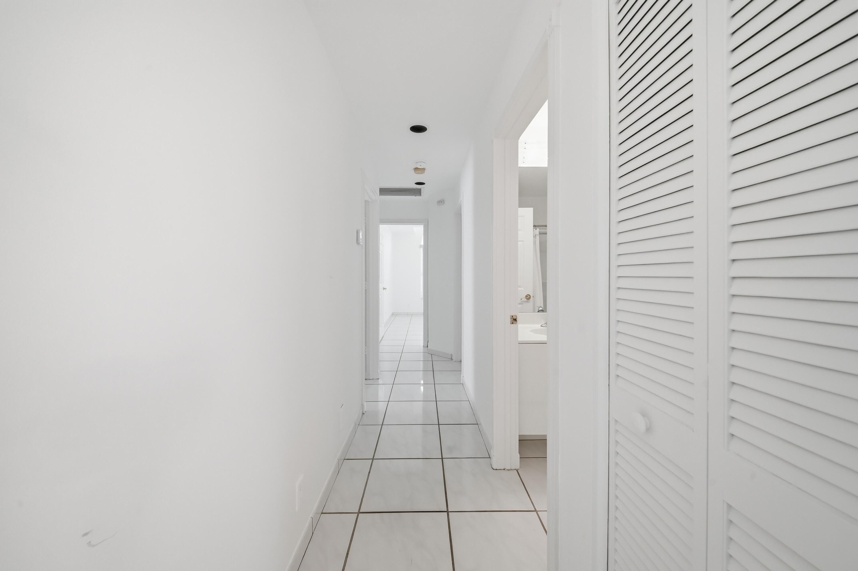 10769 Maple Chase, Boca Raton FL 33498