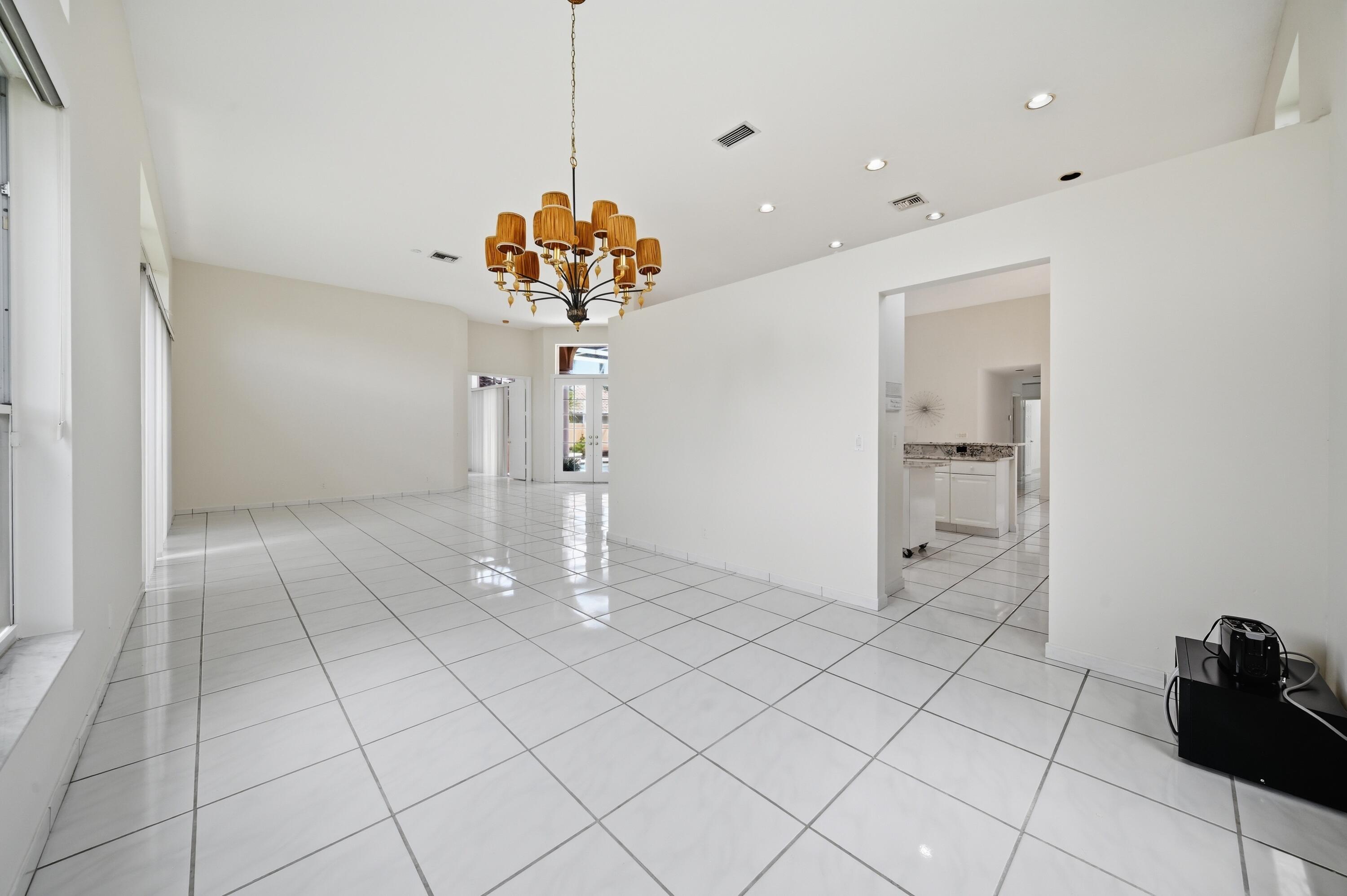 10769 Maple Chase, Boca Raton FL 33498