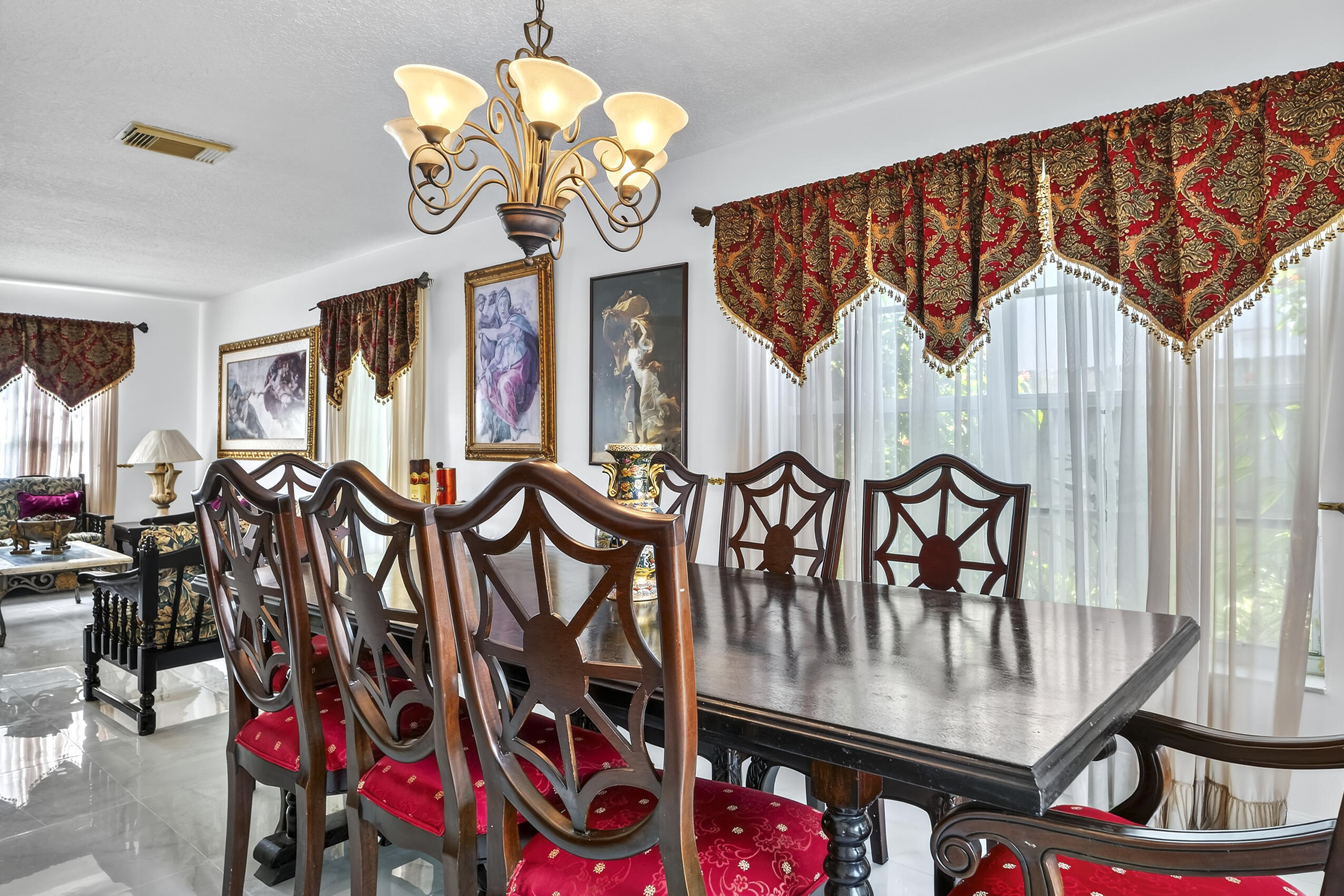 10334 SW 164th, Miami FL 33196